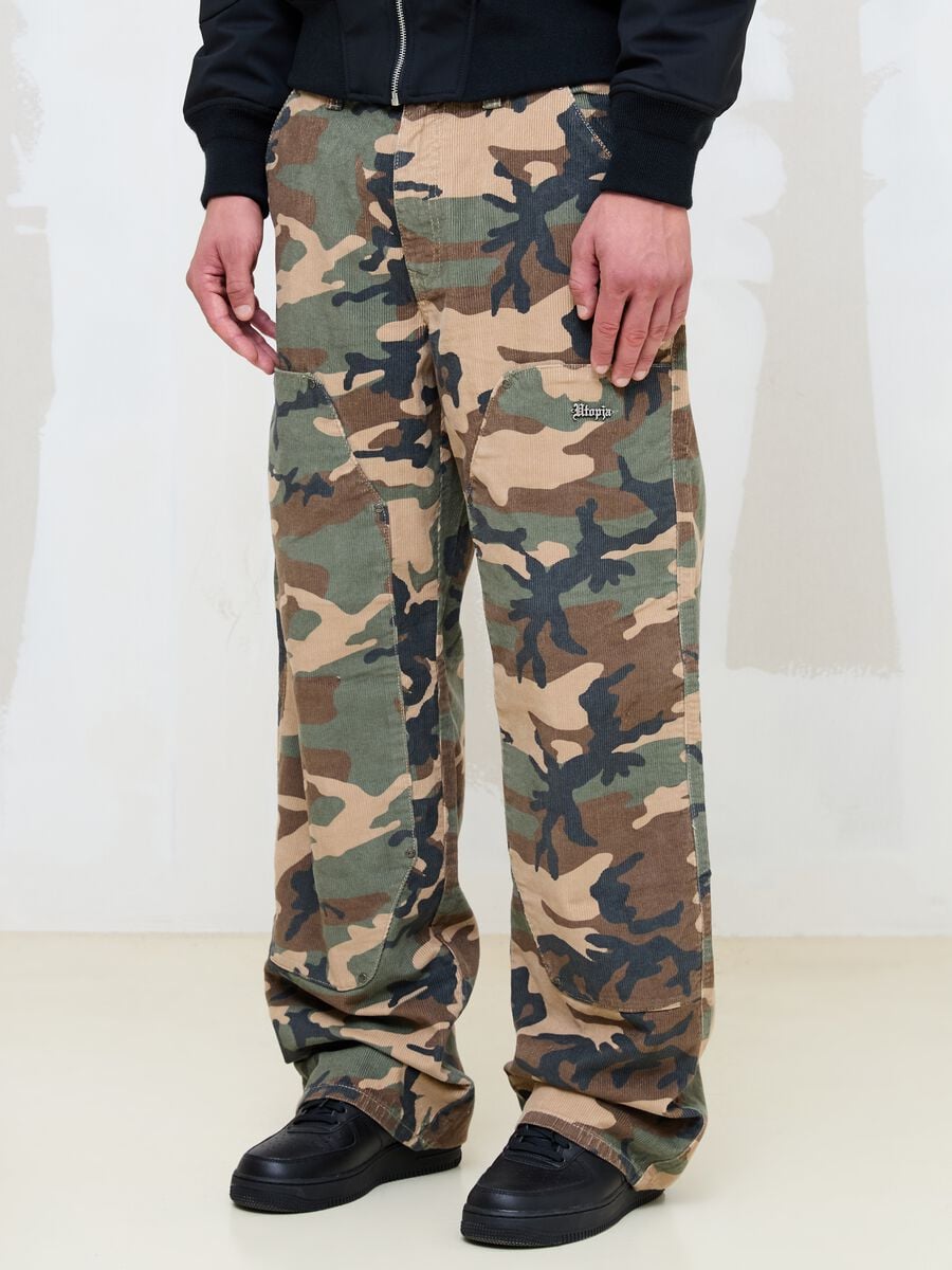 Washed Camo Corduroy Carpenter Trousers_2