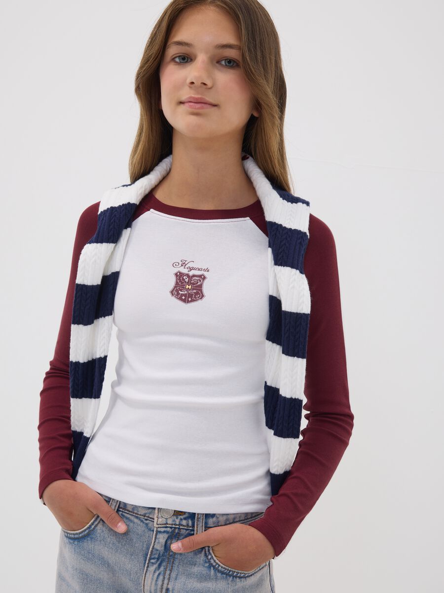 White stretch cotton girls&rsquo; T-shirt with Hogwarts crest_0