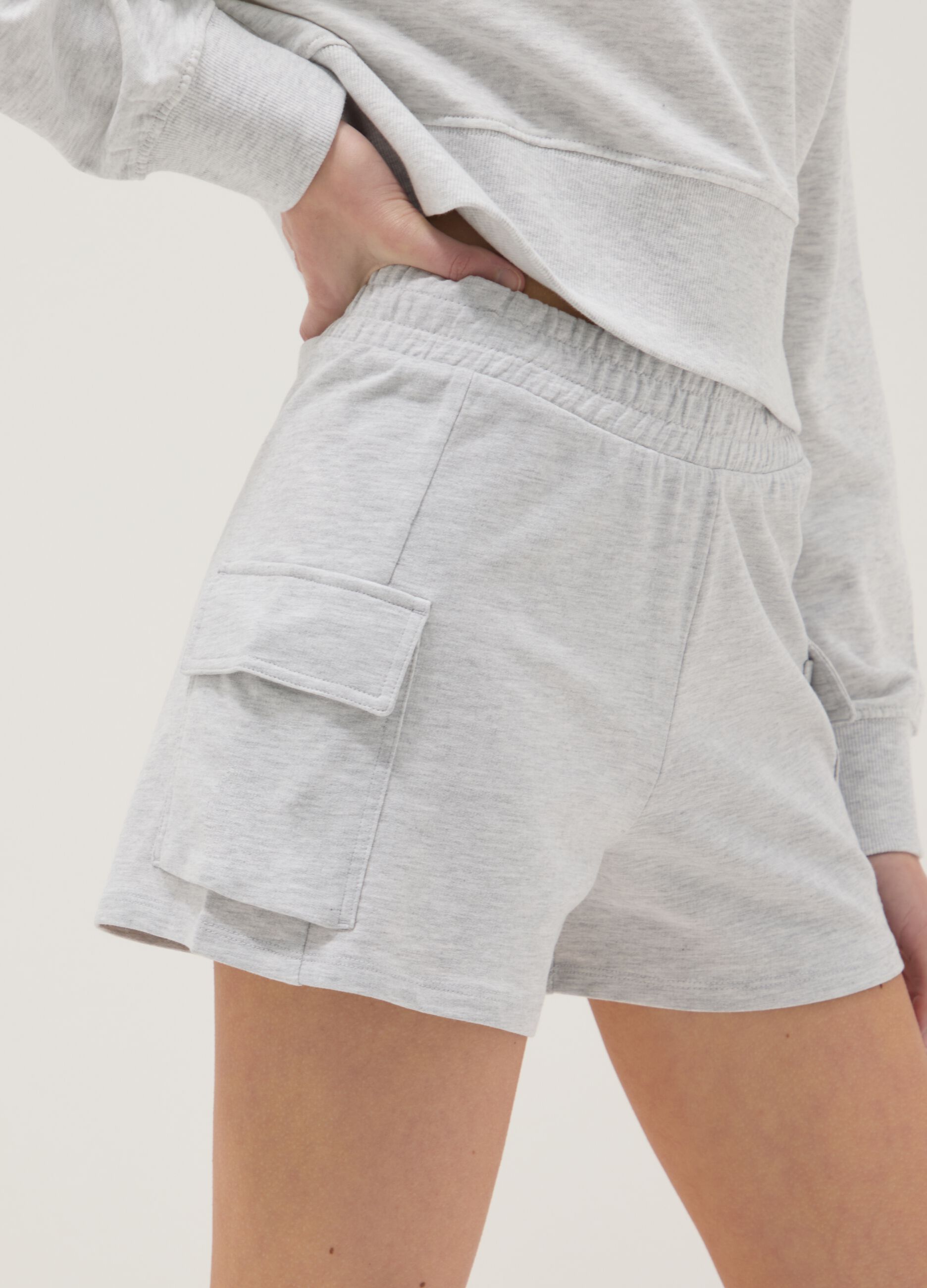 Grey cotton blend cargo shorts for girls relaxed fit