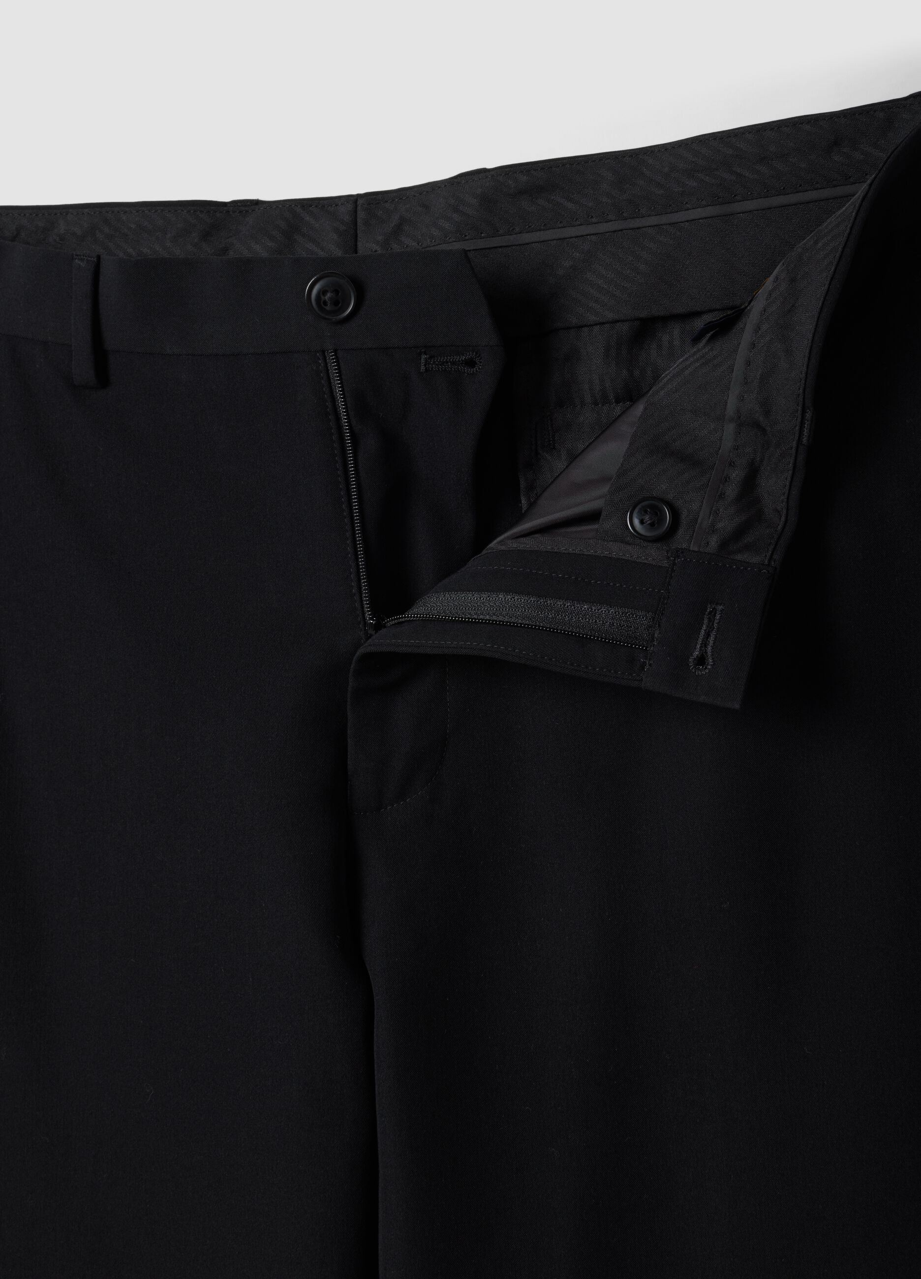 Black slim-fit formal trousers in stretch viscose