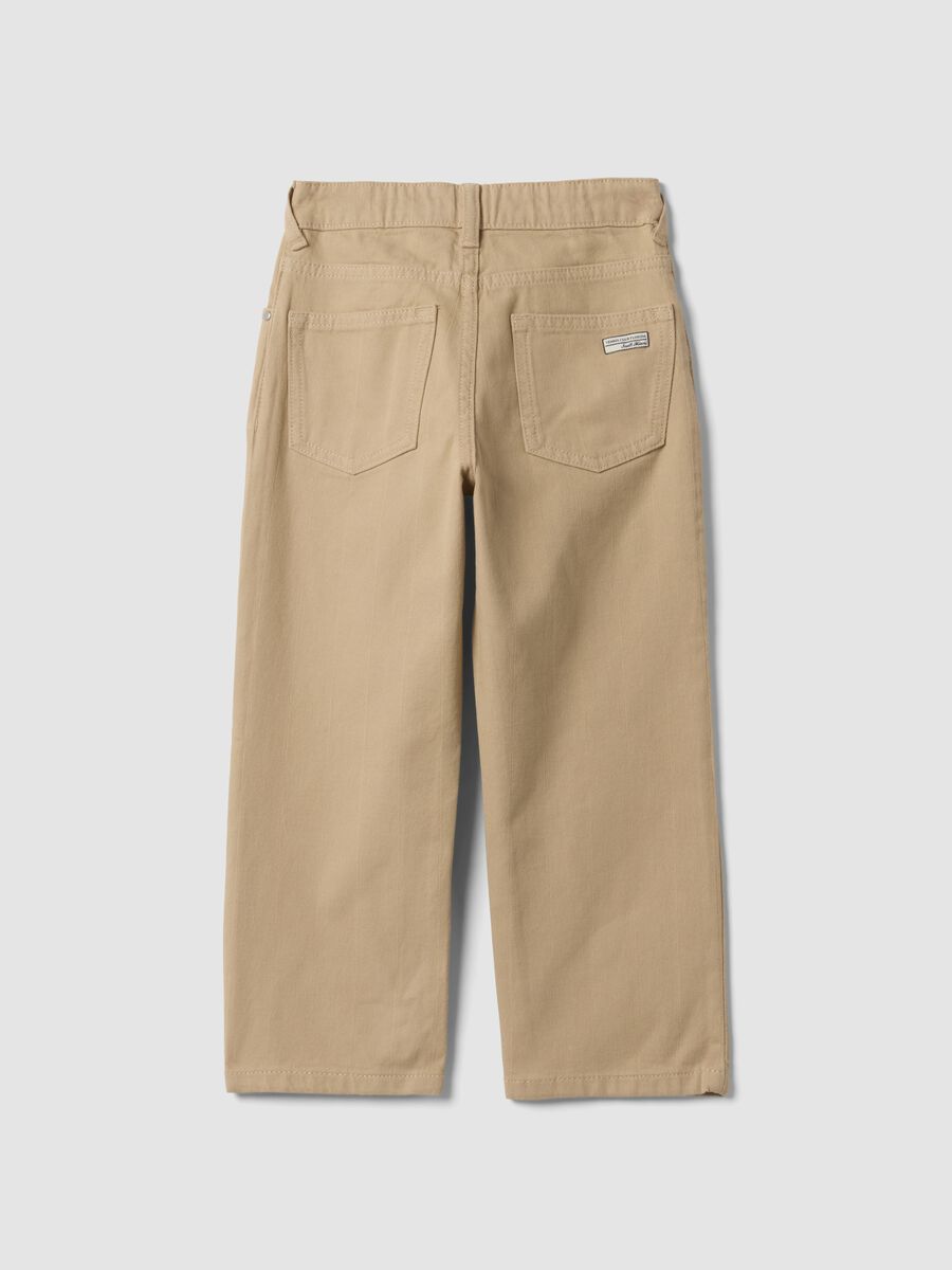 Beige relaxed-fit stretch cotton trousers for boys_1