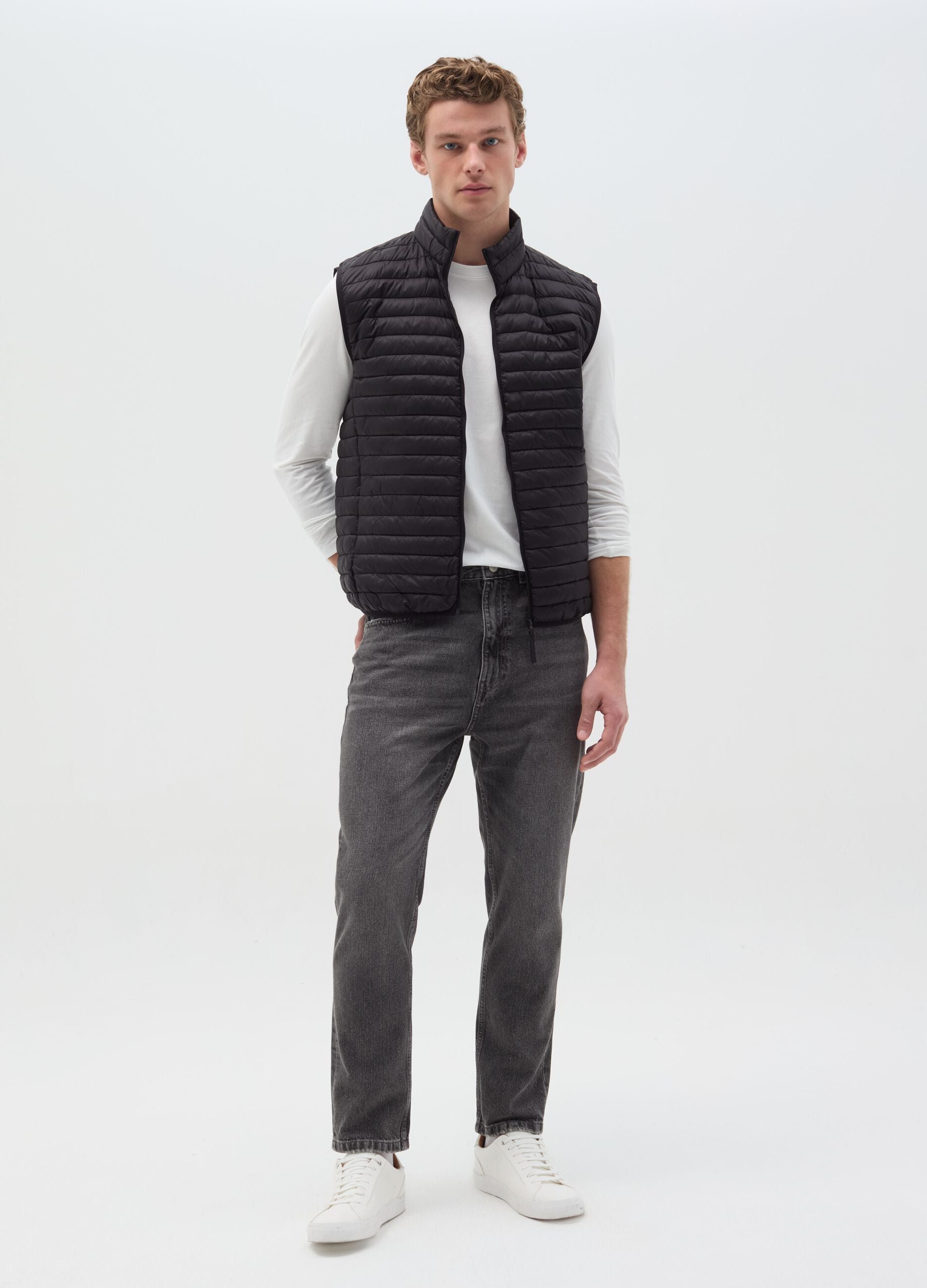 Essential full-zip ultralight gilet