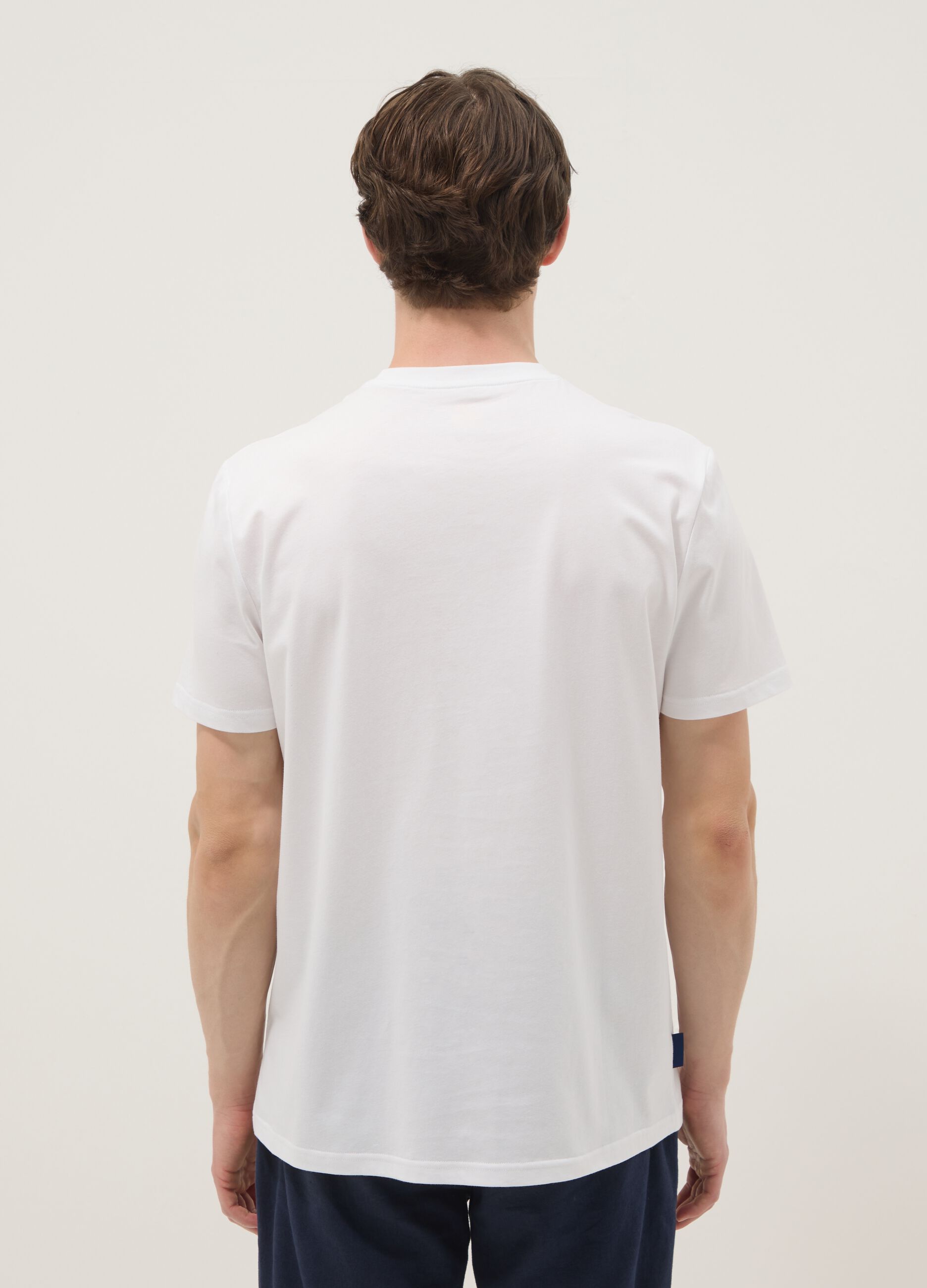 White pure cotton T-shirt with front print, regular fit