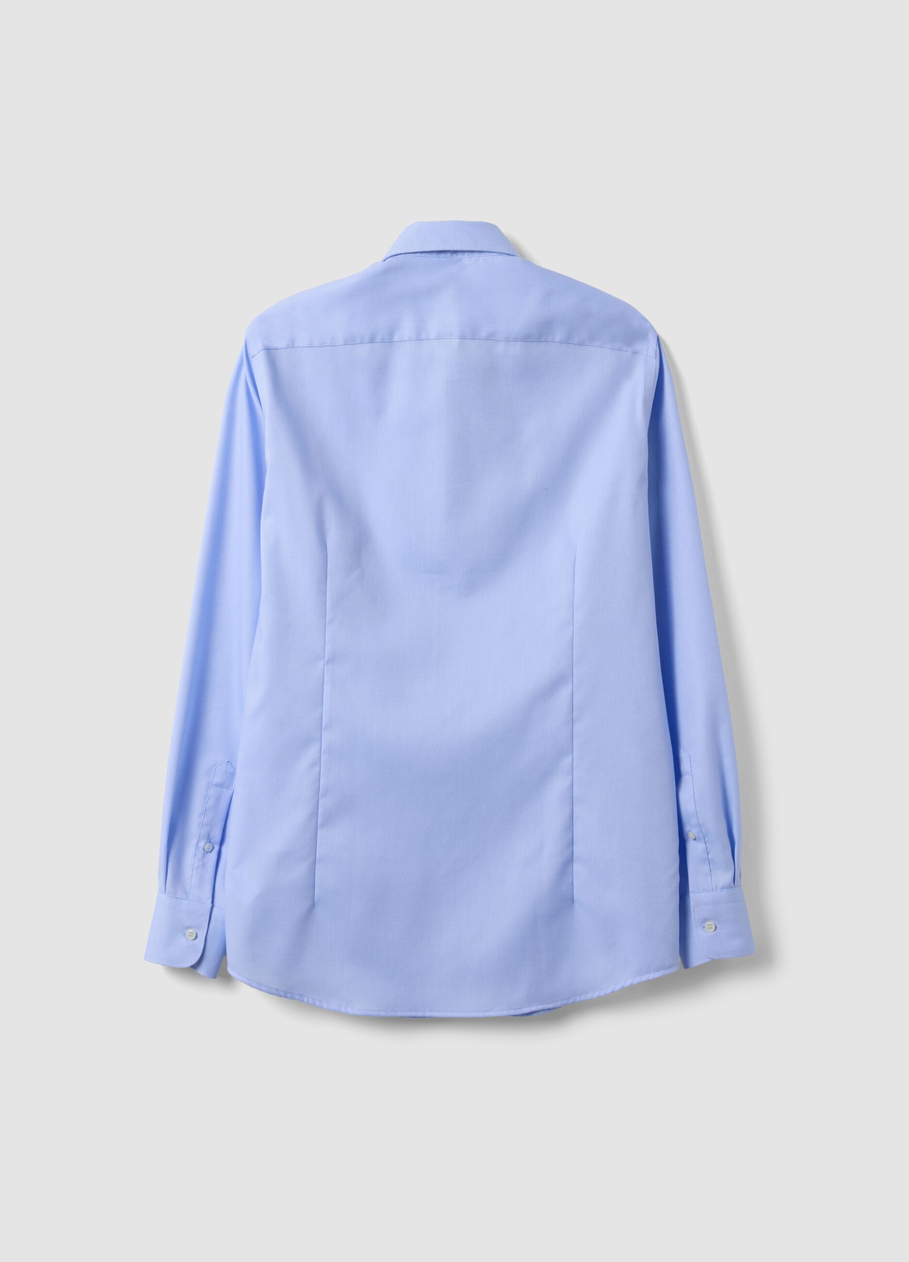 Light blue slim-fit pure cotton no-iron shirt with cutaway collar