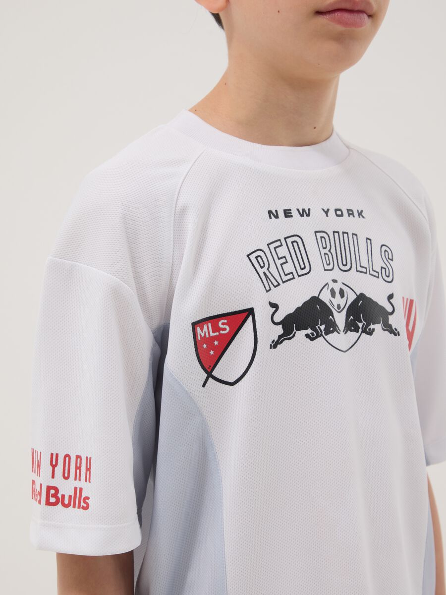 White oversized fit T-shirt with Red Bulls logo_1