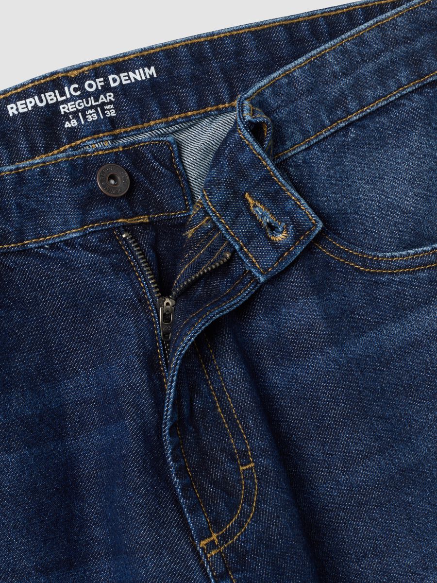 Regular fit denim jeans in pure cotton_6
