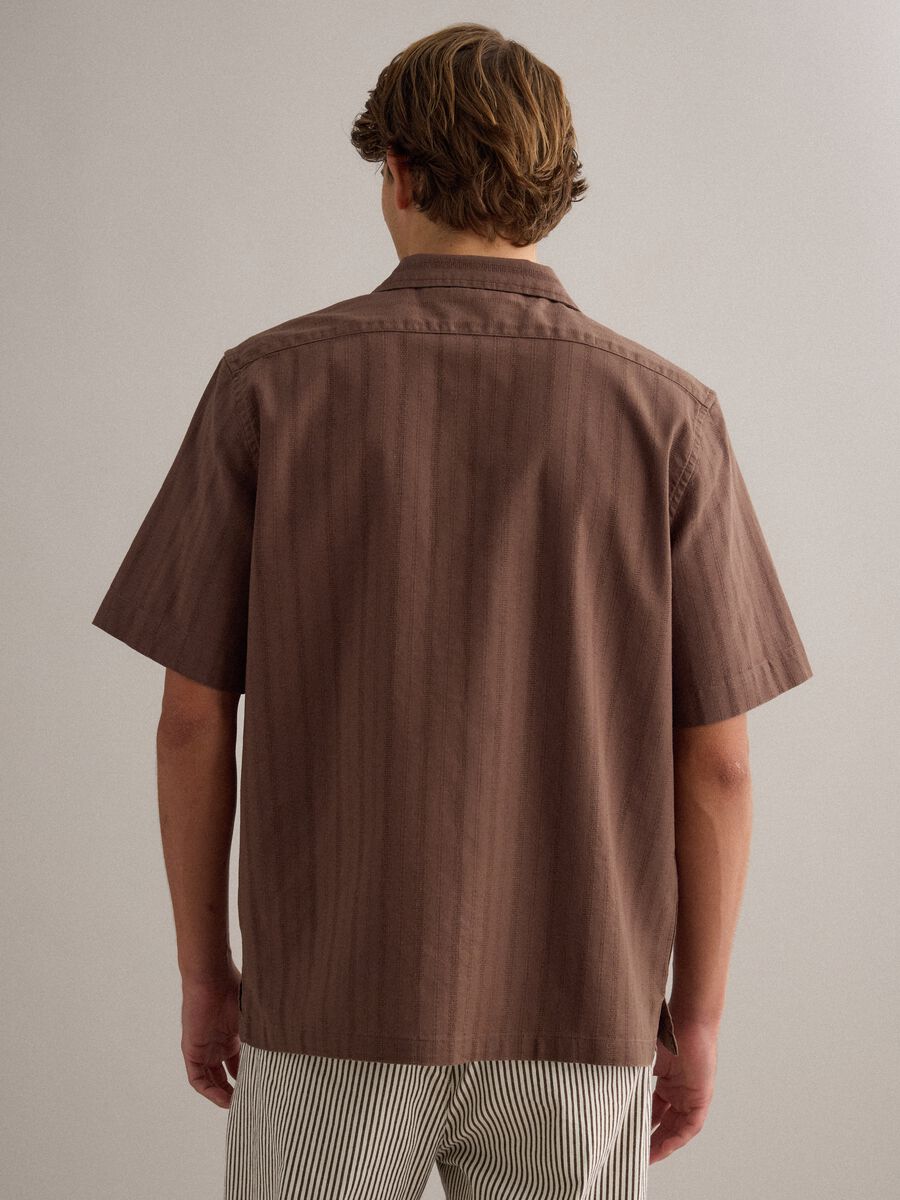Brown pure cotton regular-fit striped shirt with chest pocket_3