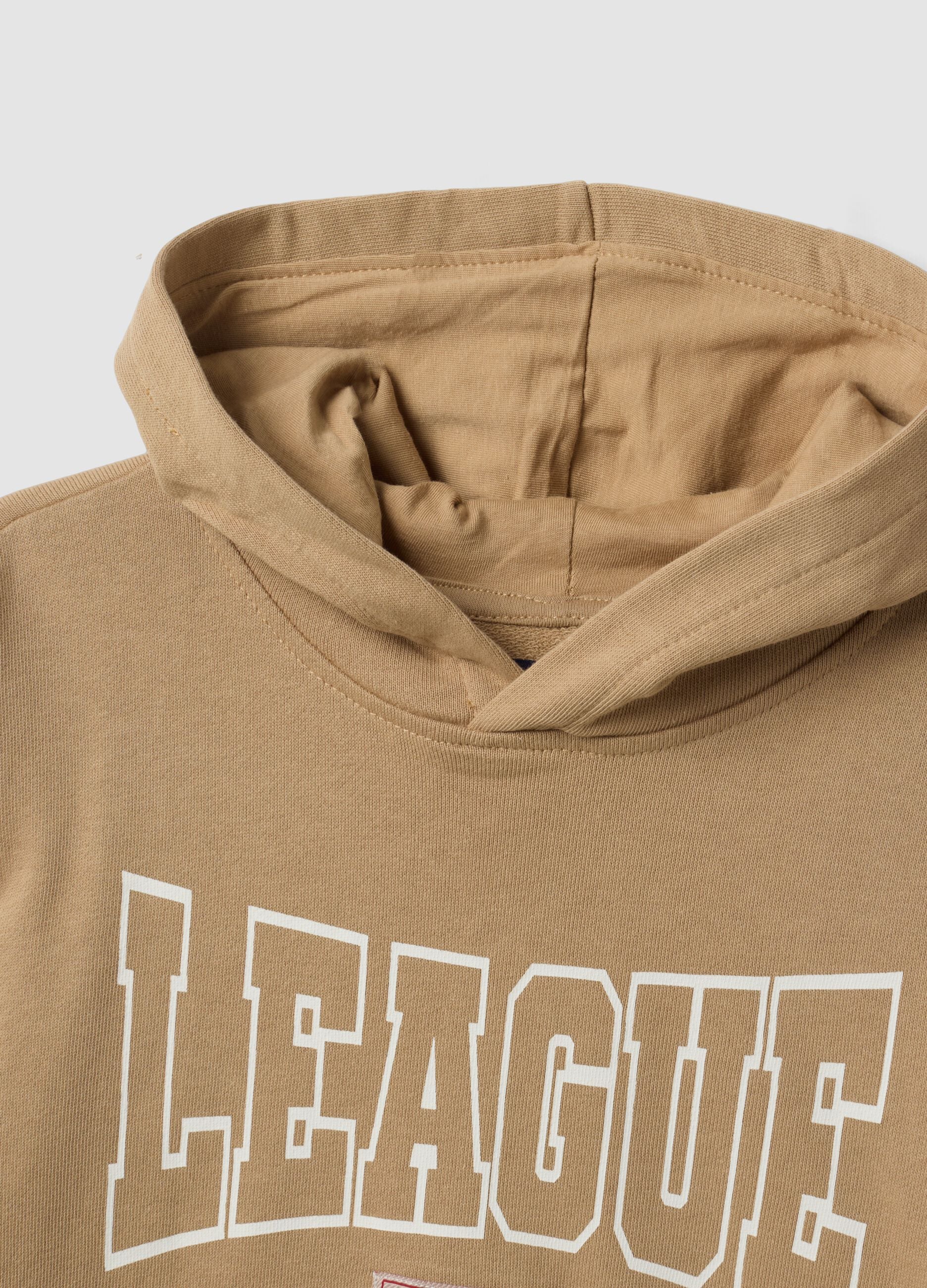 Beige pure cotton hoodie with front print for boys