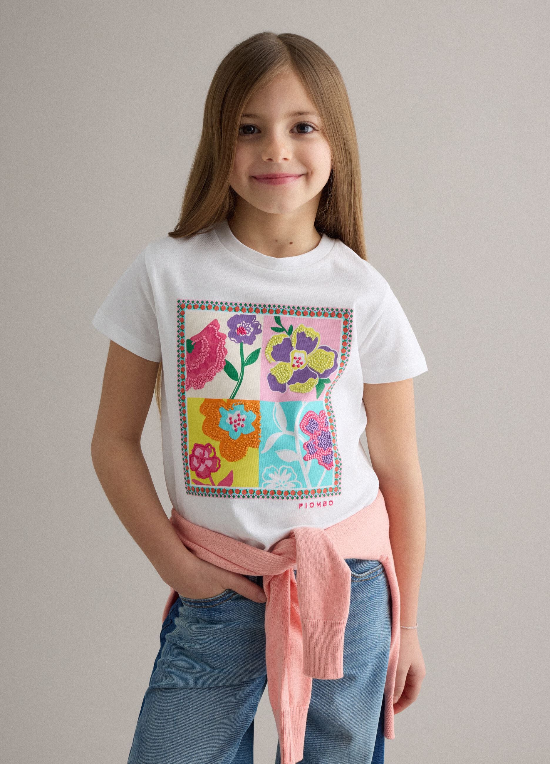 Regular fit white pure cotton t-shirt with print for girls