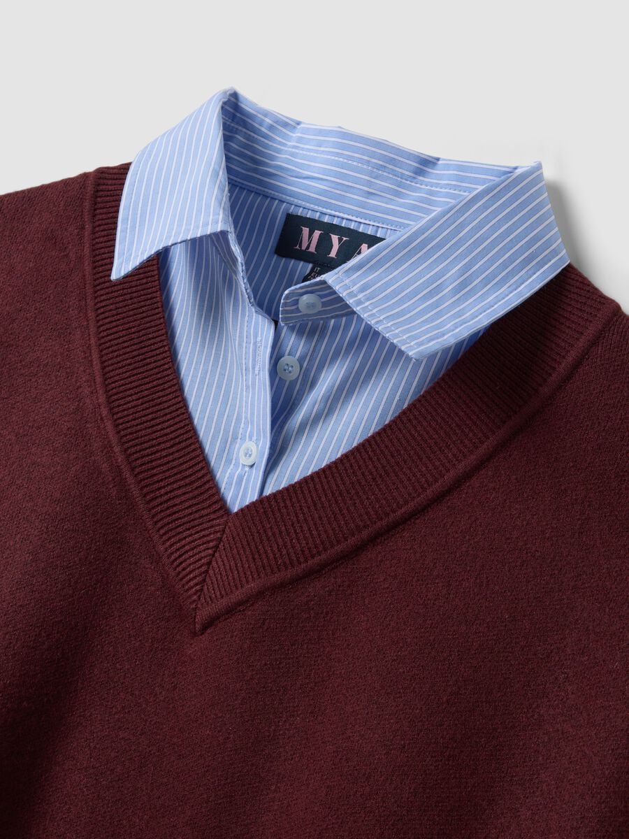 Red viscose-blend top with layered look_5