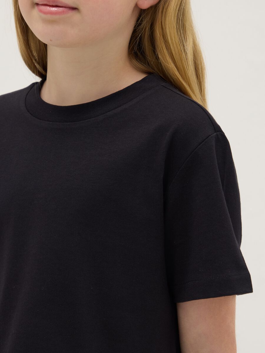 T-shirt in puro cotone nero da ragazza boxy fit_2