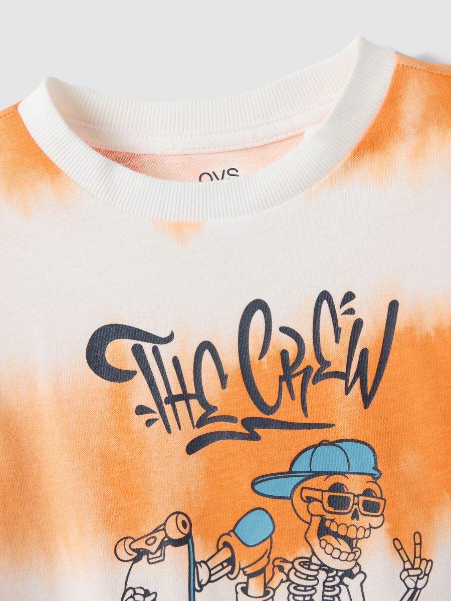 T-shirt in puro cotone multicolor per bambino in tie dye_2