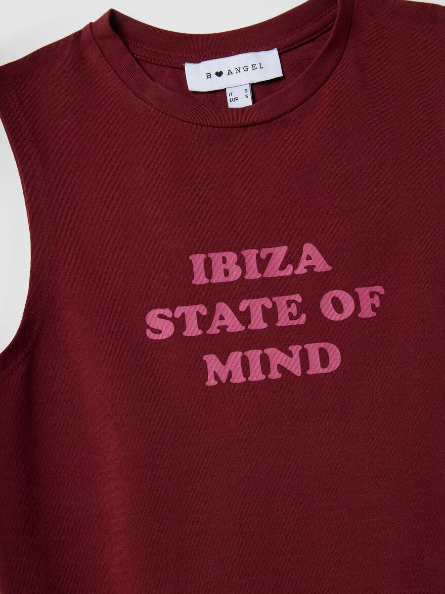 Red stretch cotton regular-fit tank top with slogan_5