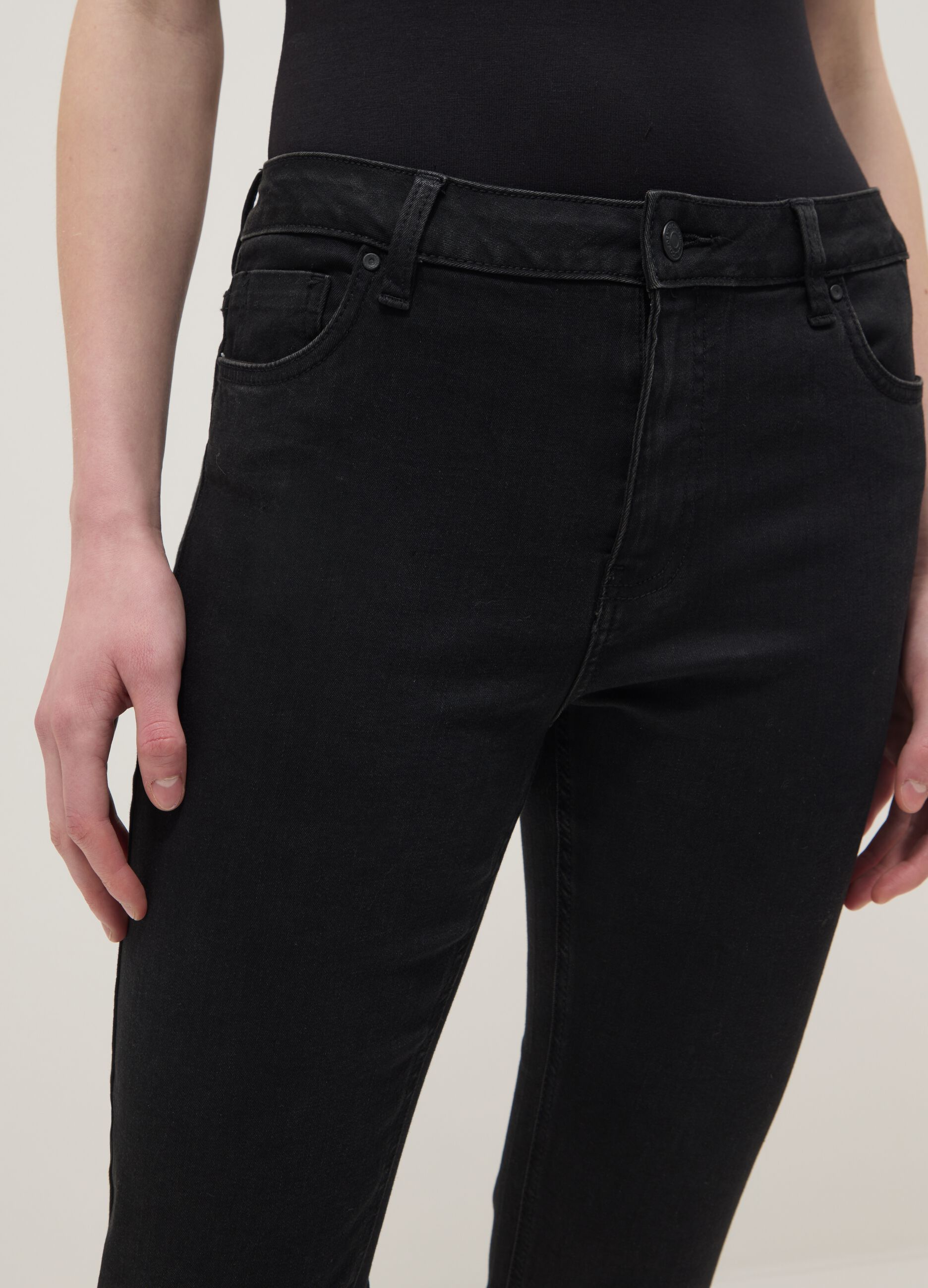 Black skinny jeans in stretch cotton and viscose