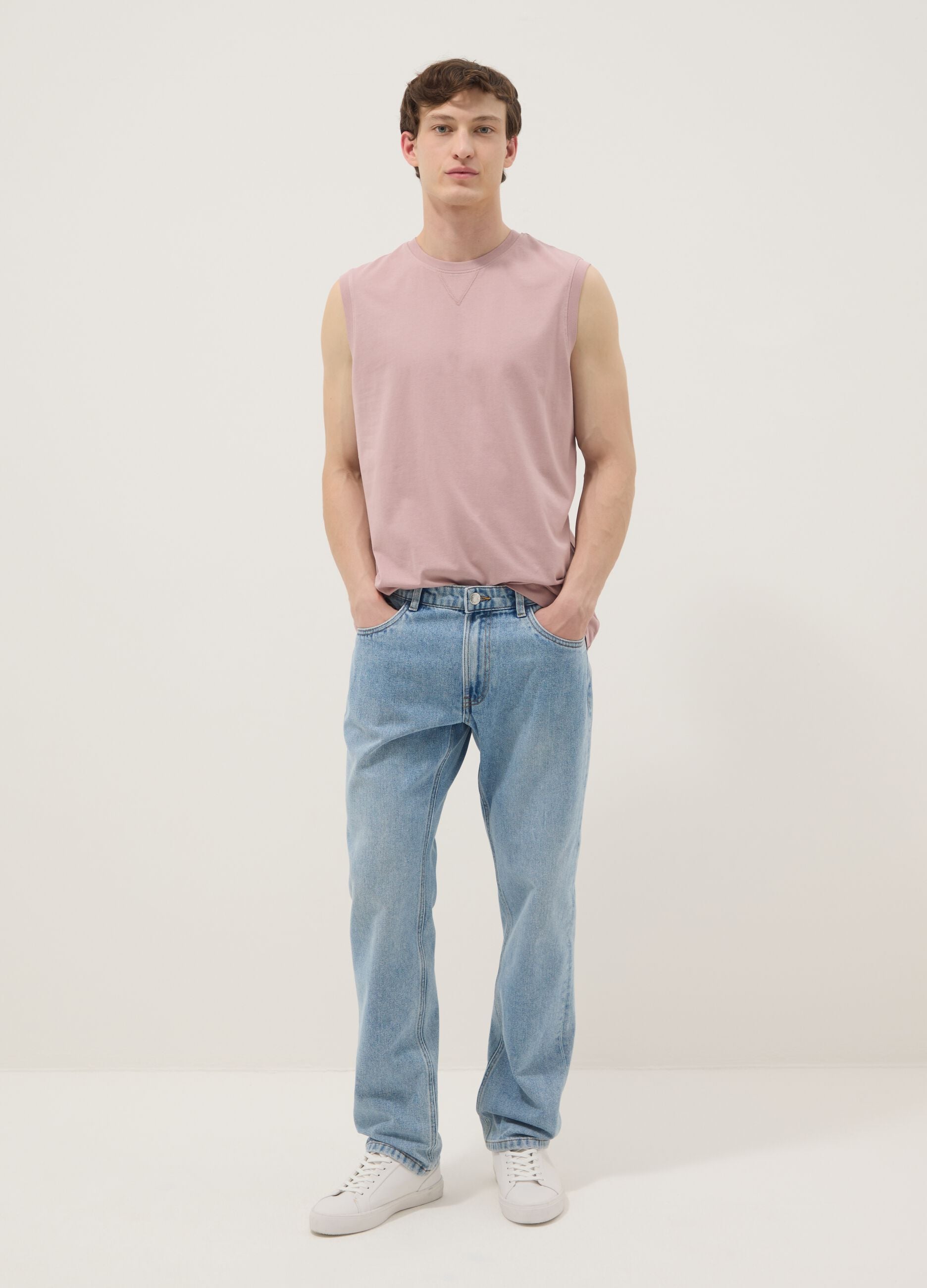 Pink crew-neck pure cotton vest, relaxed fit