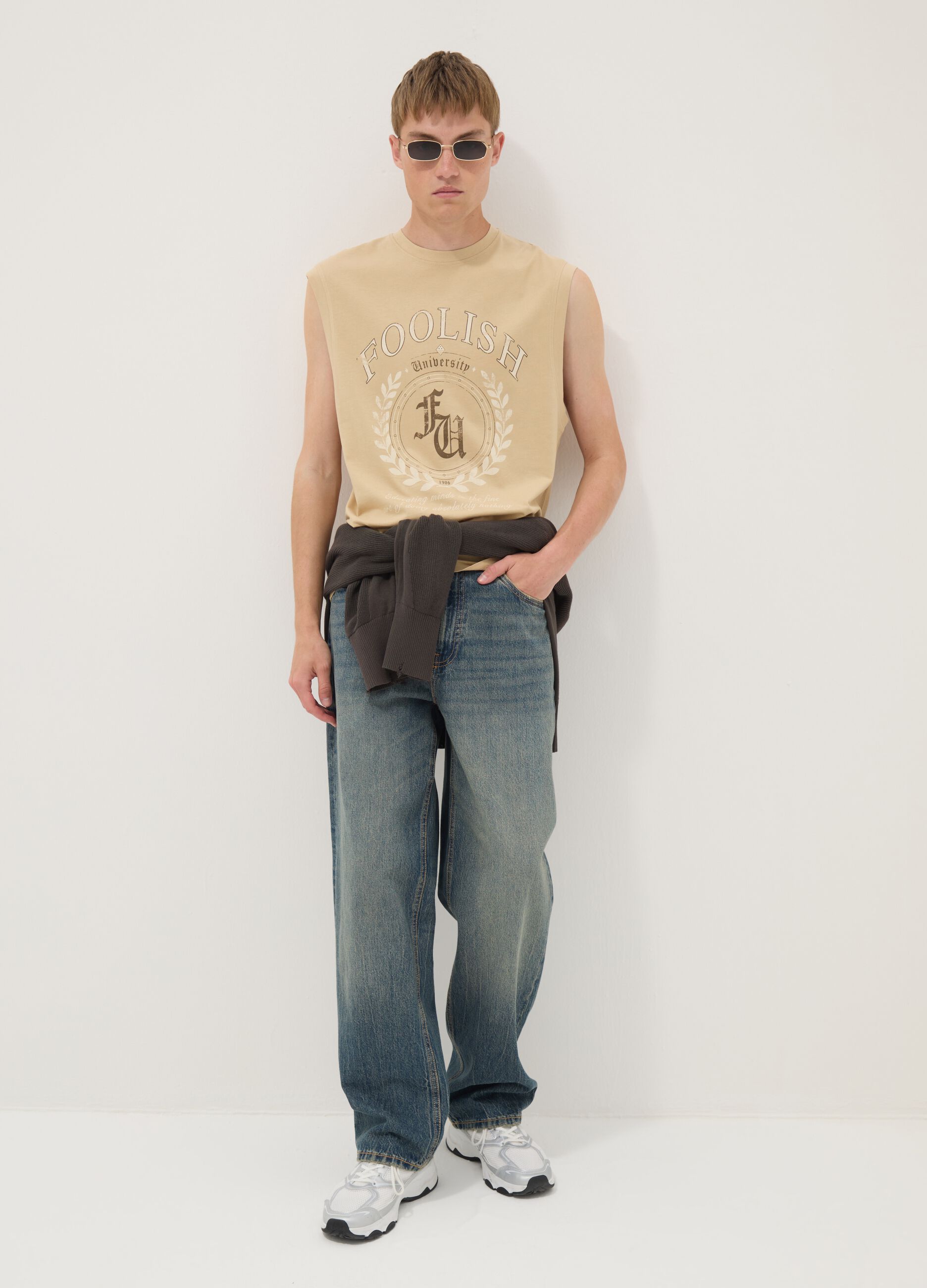Beige pure cotton tank top with front print