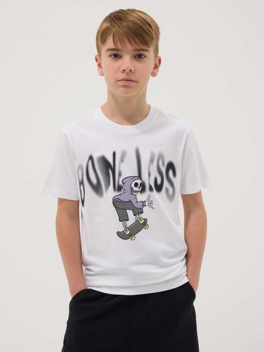 Boy's white pure cotton regular fit T-shirt with print_0