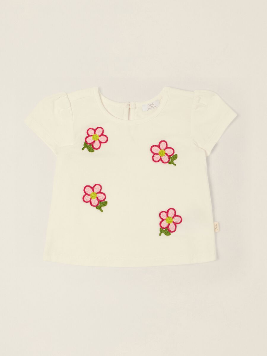 T-shirt bianca in cotone elasticizzato con fiori ricamati da neonata_0