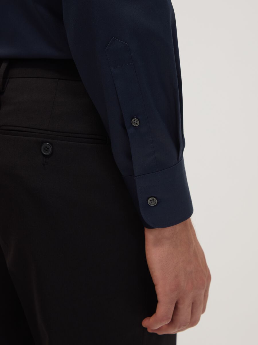 Blue pure cotton shirt with classic collar, regular fit, non-iron_2
