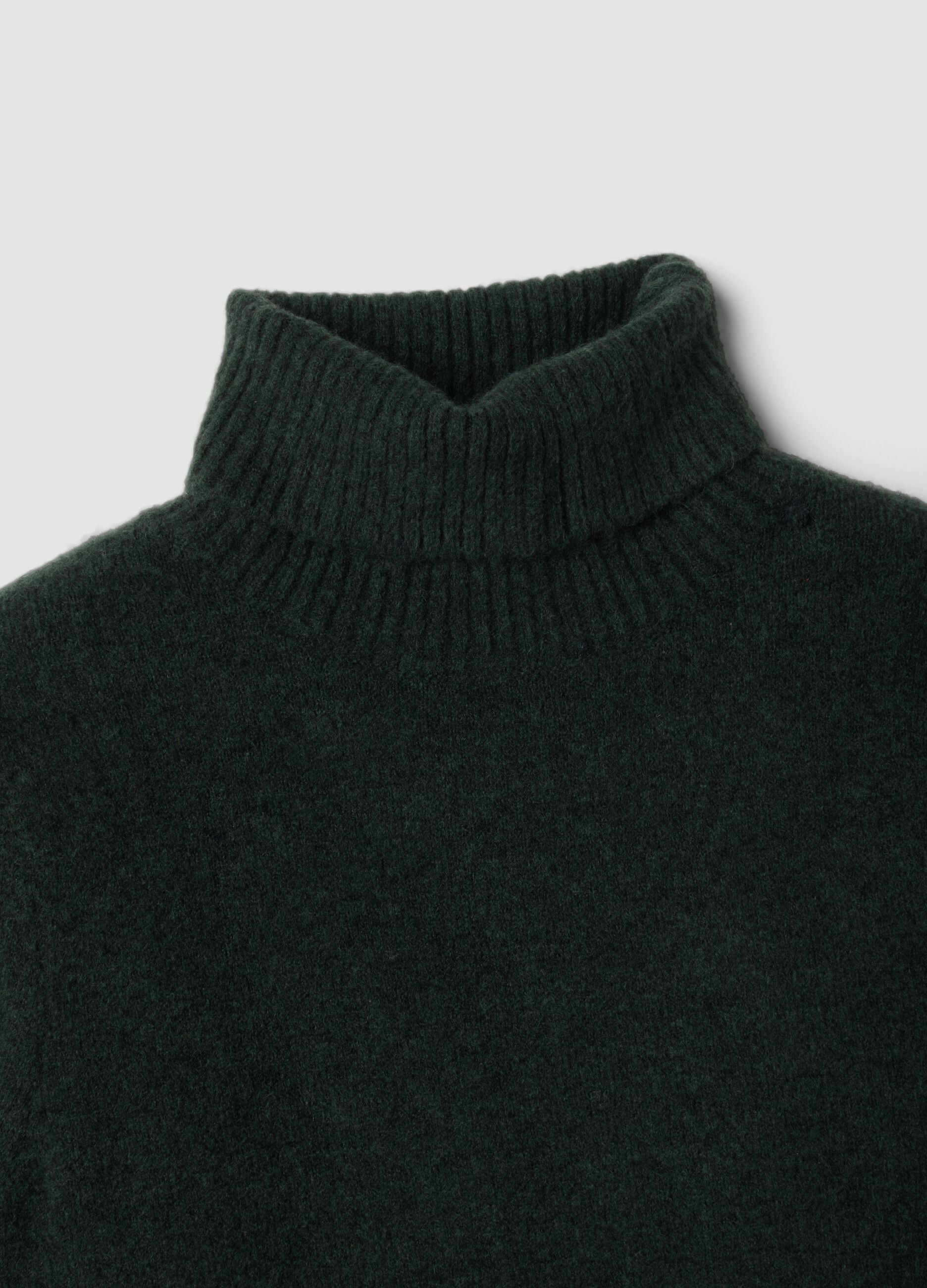 Green stretch-viscose turtleneck top