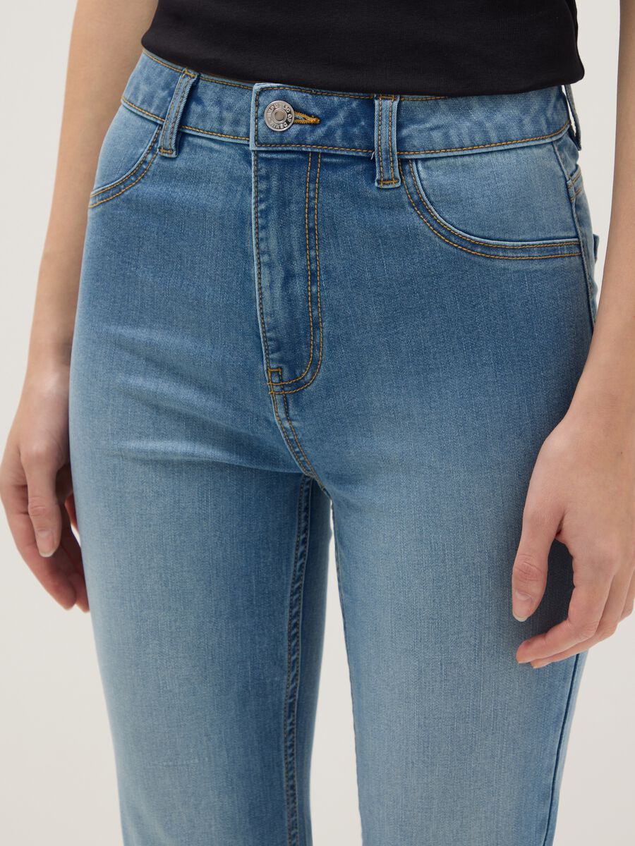 Blue Cotton Blend Flare Fit Jeans_3