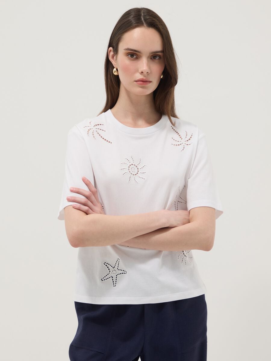 White pure cotton T-shirt with broderie anglaise embroidery, regular fit_1