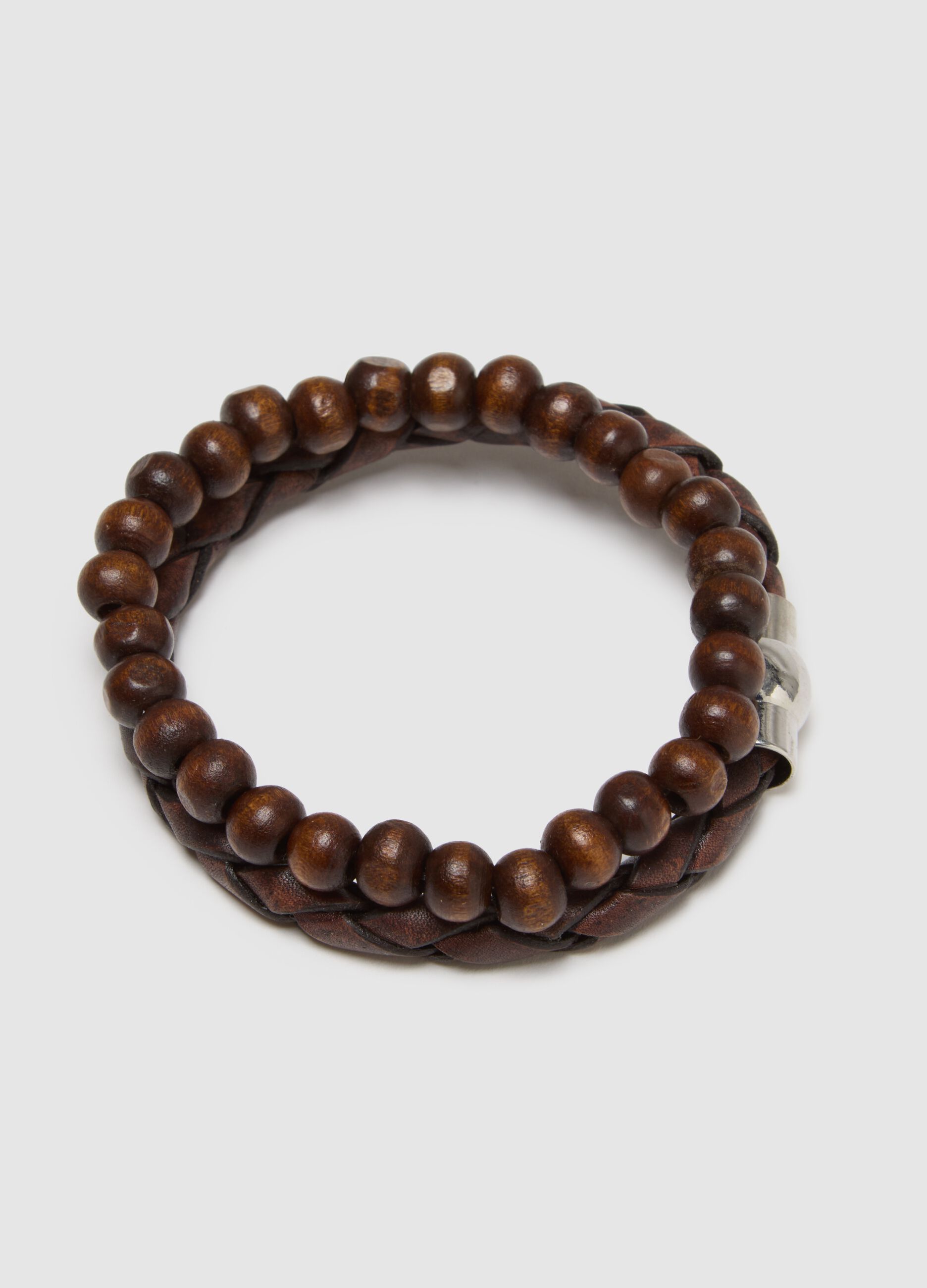 Two-pack of genuine leather and brown wood bracelets