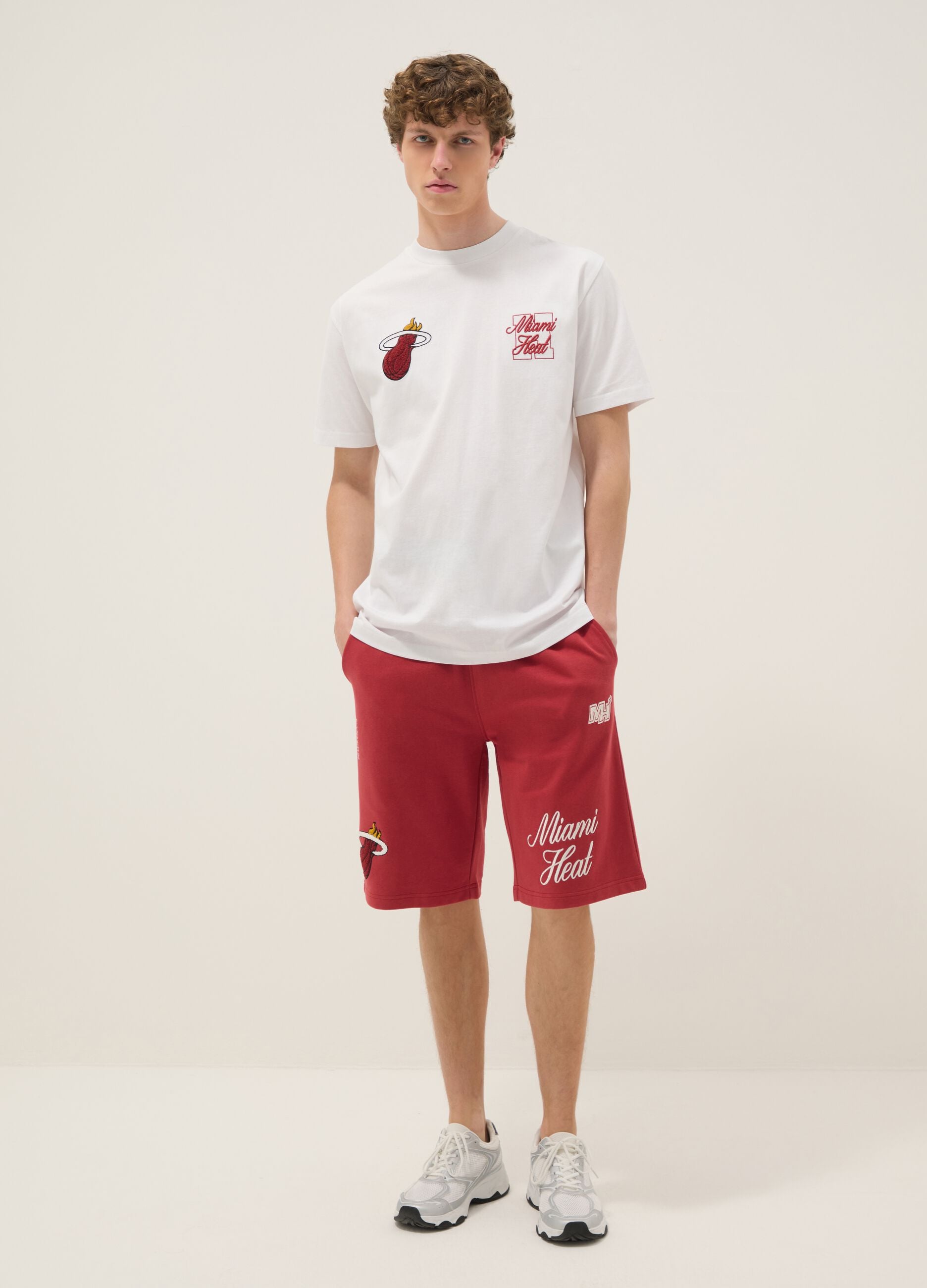 Red cotton-blend sports shorts with Miami Heat logo