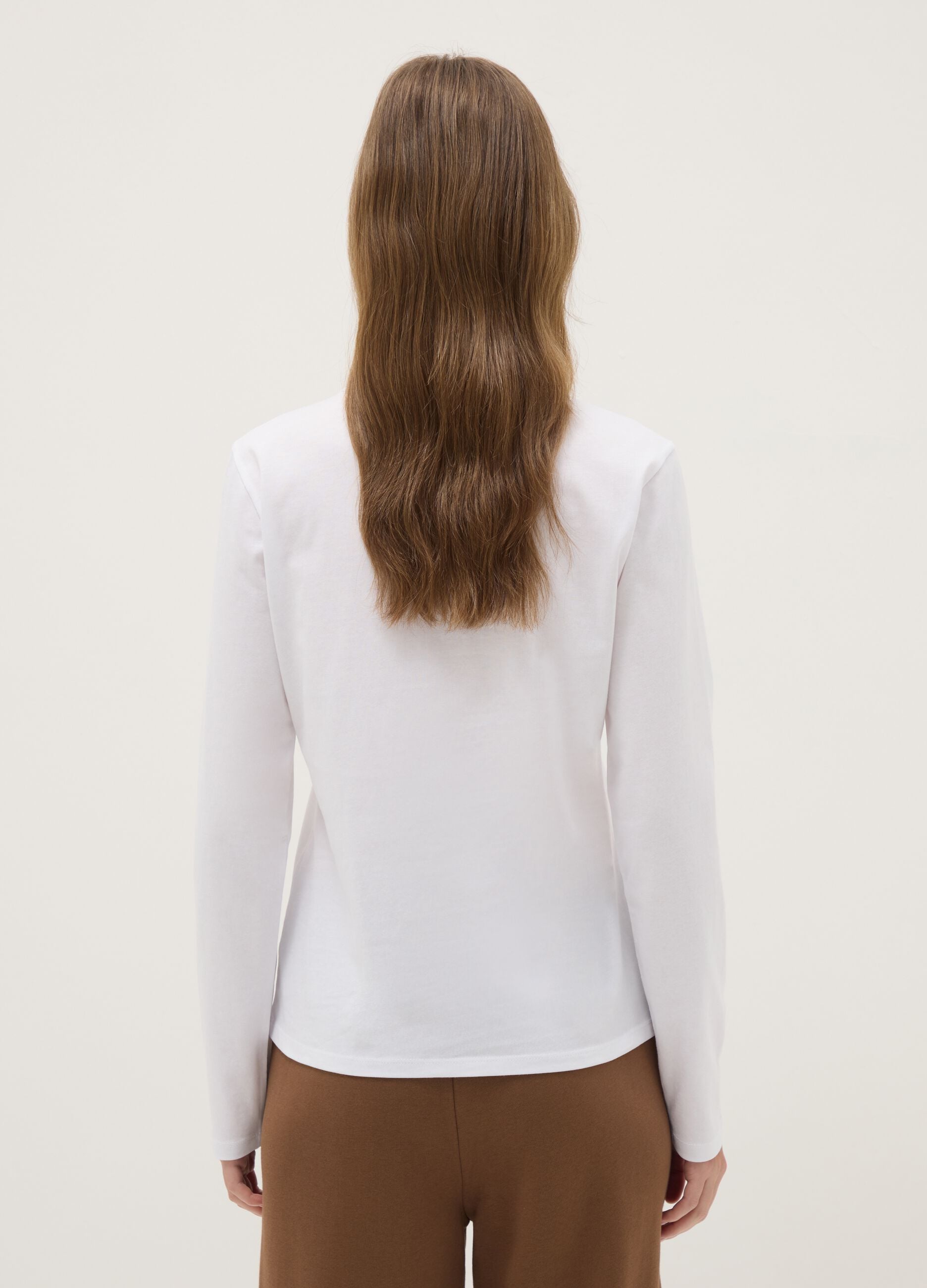 White long sleeve t-shirt in pure cotton regular fit