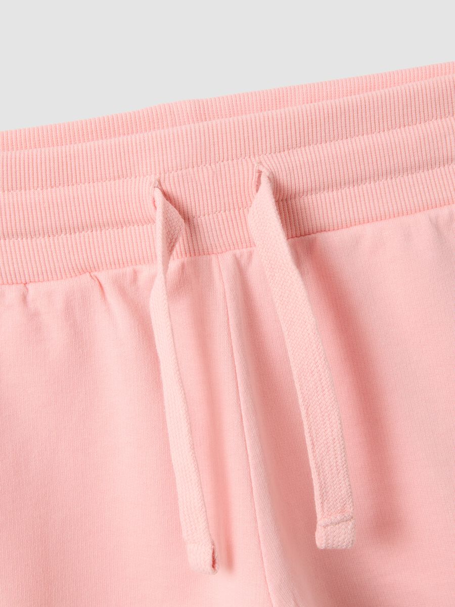 Pink regular-fit cotton shorts with elasticated waist for girls_3