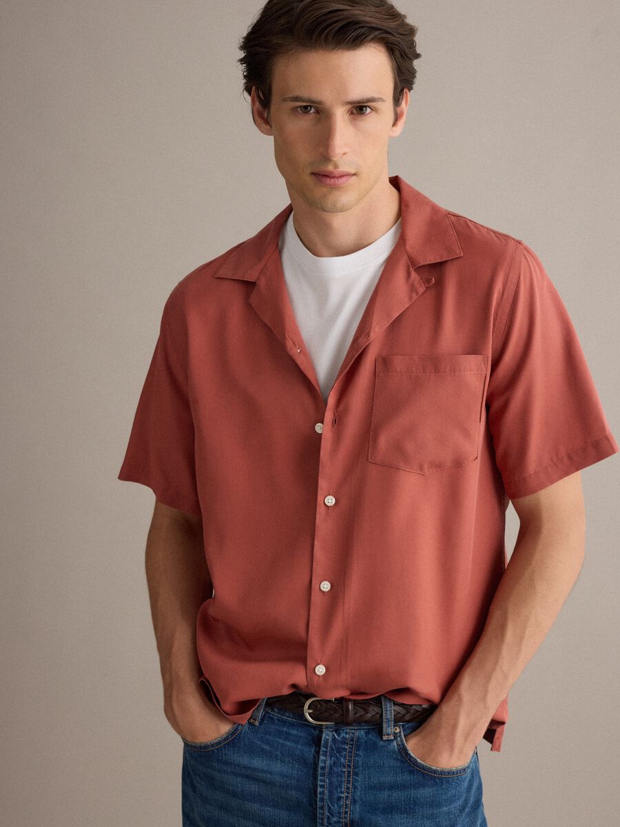 Red short-sleeved shirt in pure lyocell_0