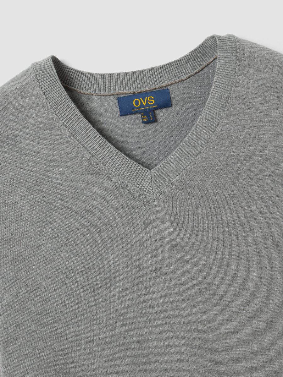 Grey viscose-blend V-neck jumper, regular fit_2