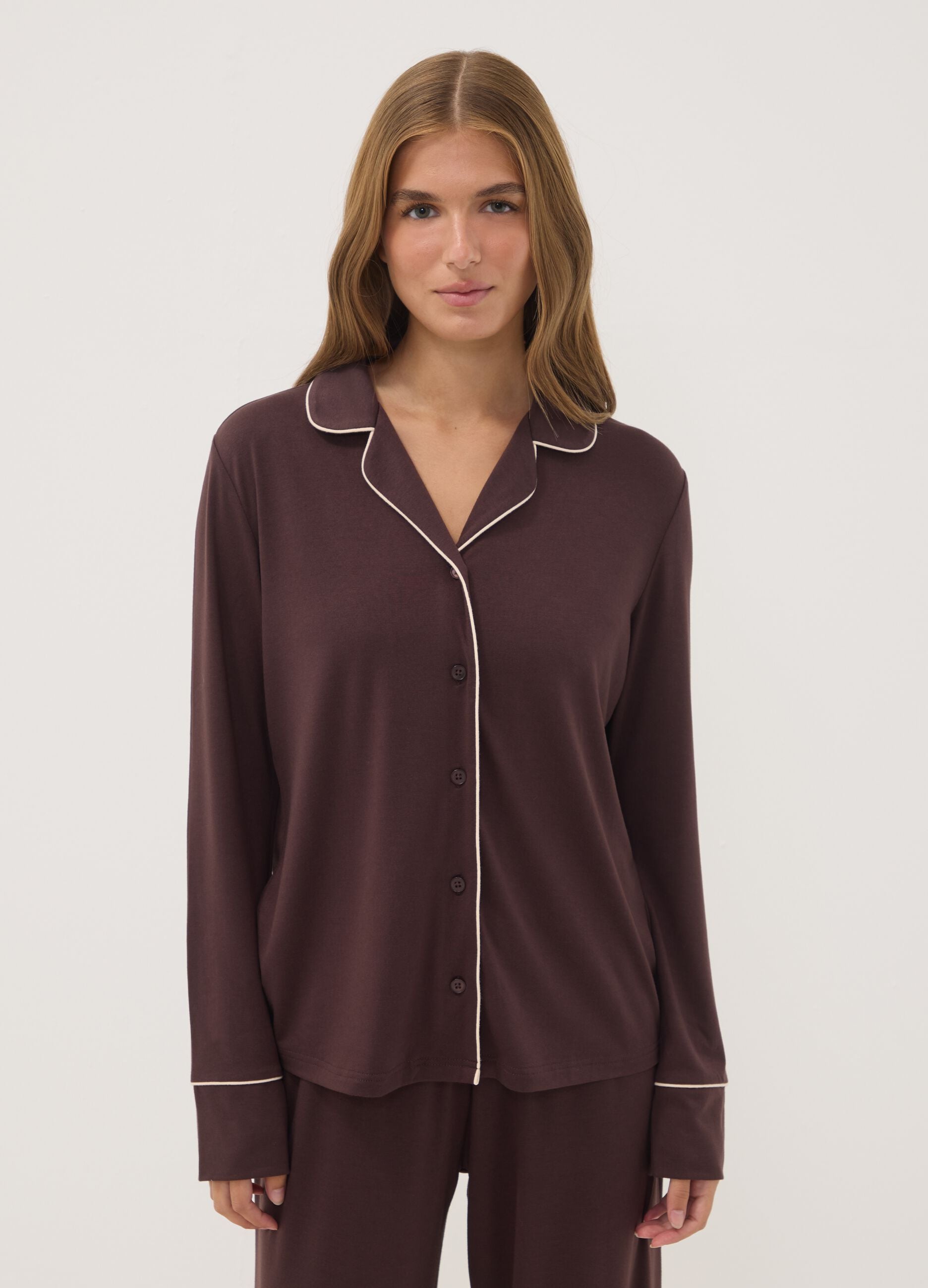 Brown stretch viscose pyjamas with V-neck