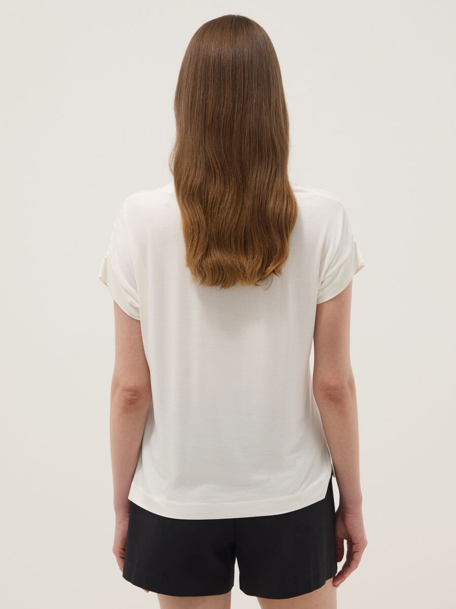 White stretch viscose T-shirt, regular fit_3