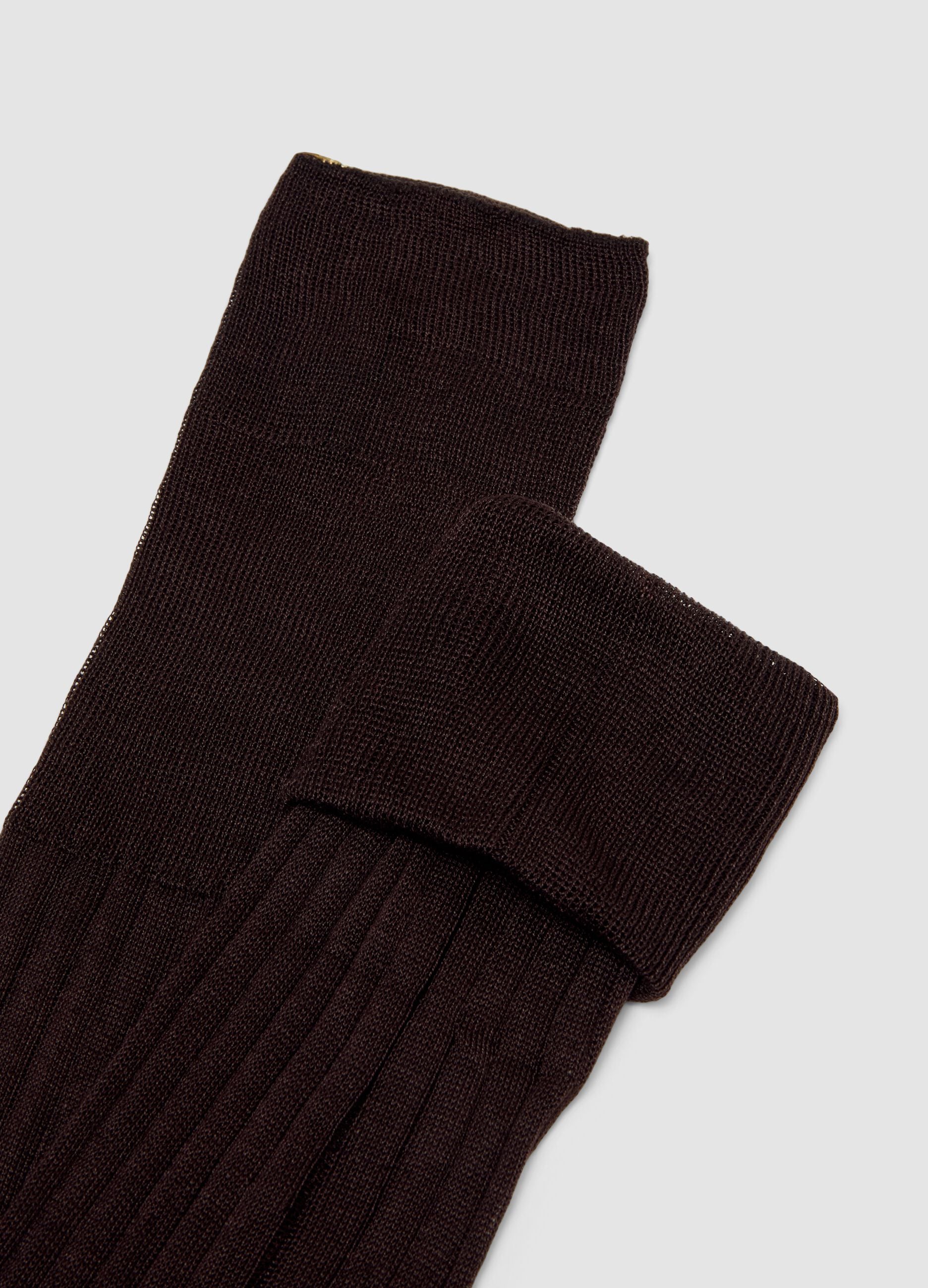 Brown ribbed long socks in pure cotton