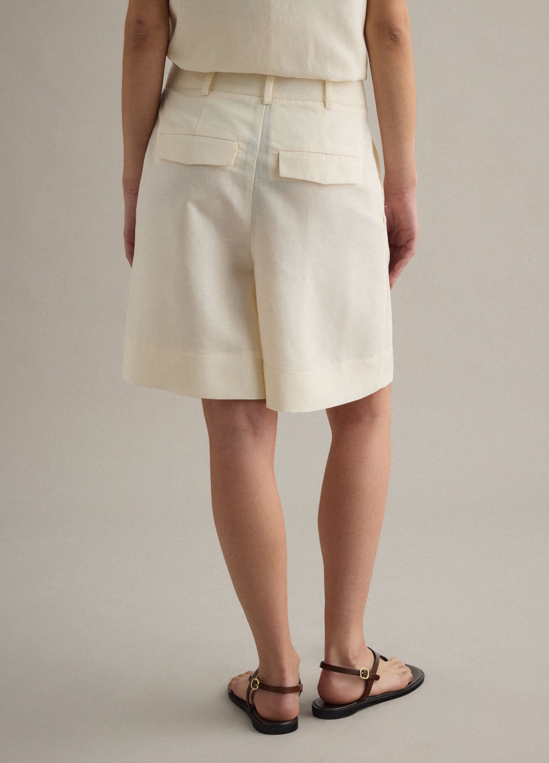 Beige Regular Fit Lyocell and Linen Blend Shorts