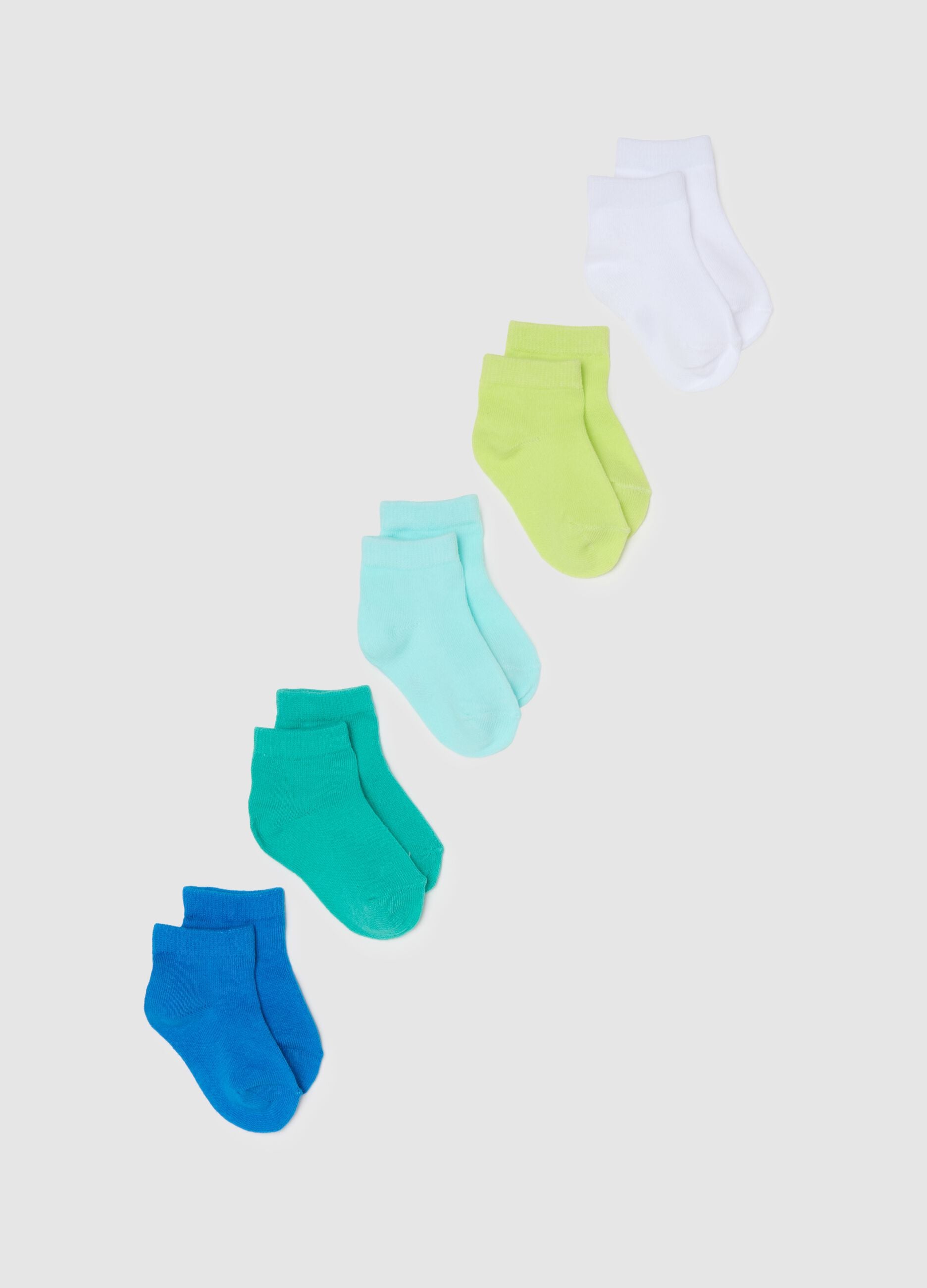Multipack of comfortable short socks in multicoloured cotton blend for newborns