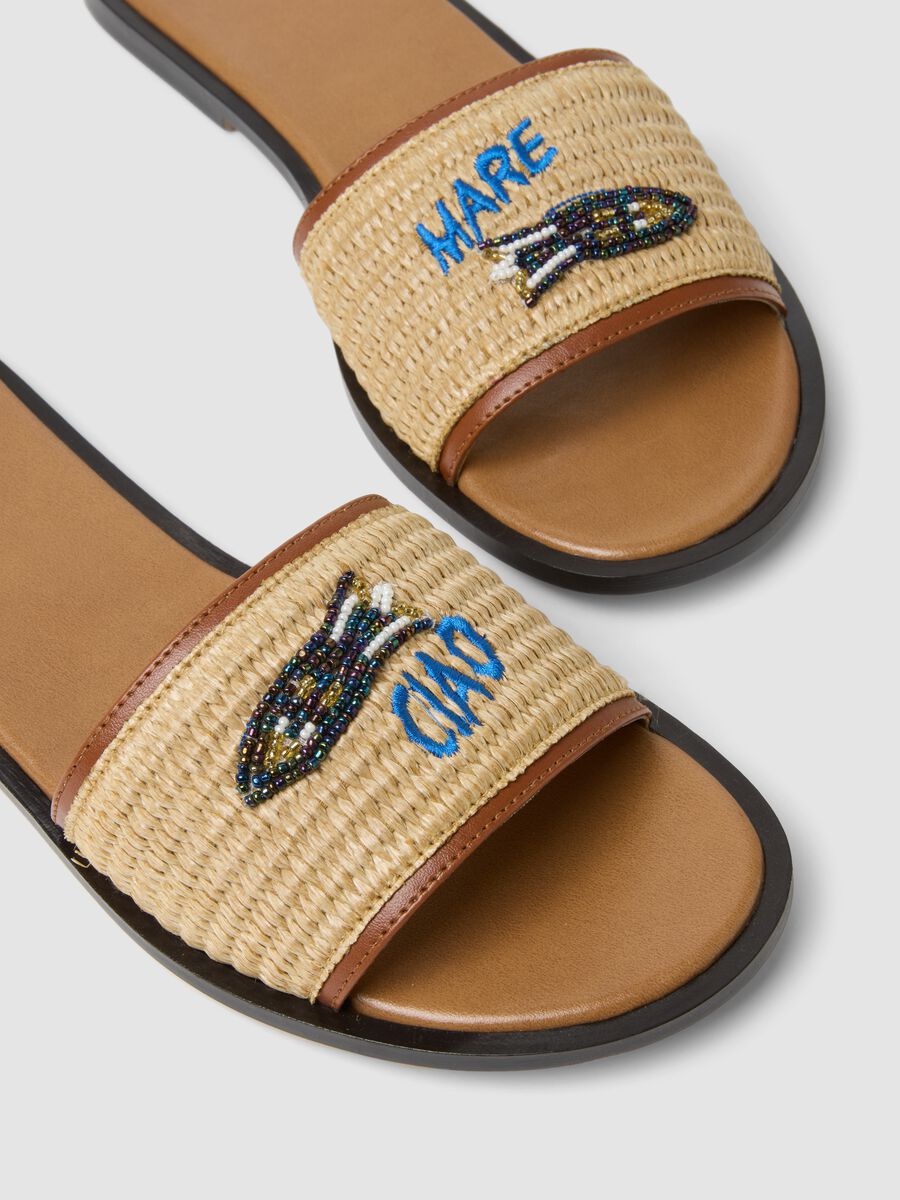 Beige flat sandals with braided embroidered strap_1