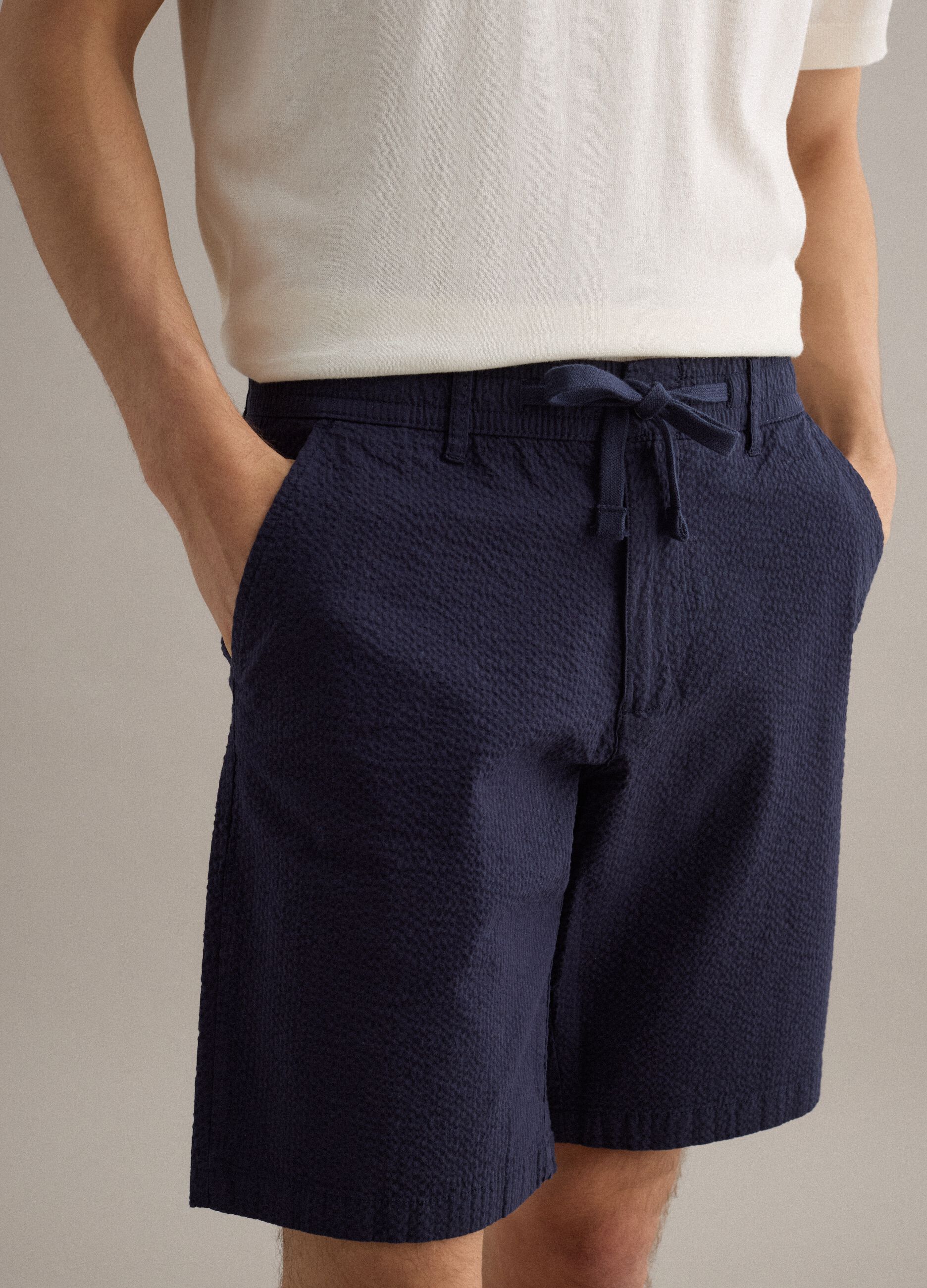 Blue stretch-cotton chino shorts, regular fit