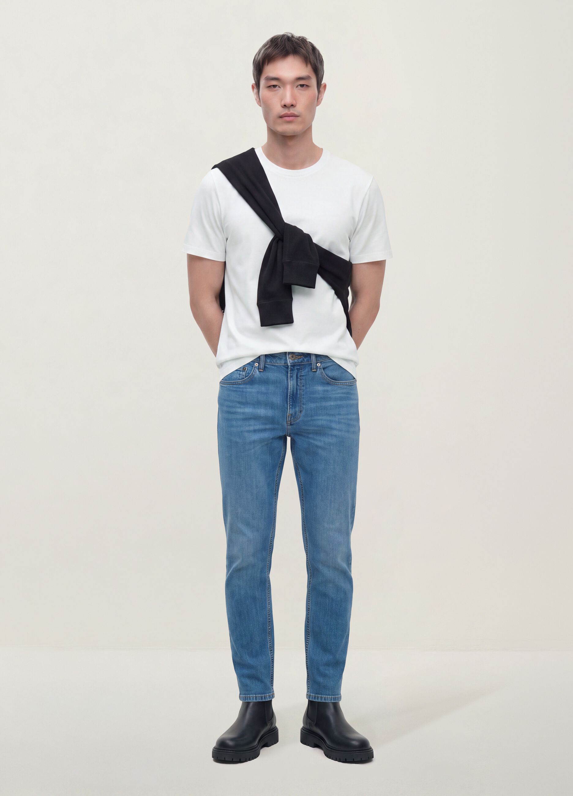 Light-wash slim-fit stretch cotton jeans