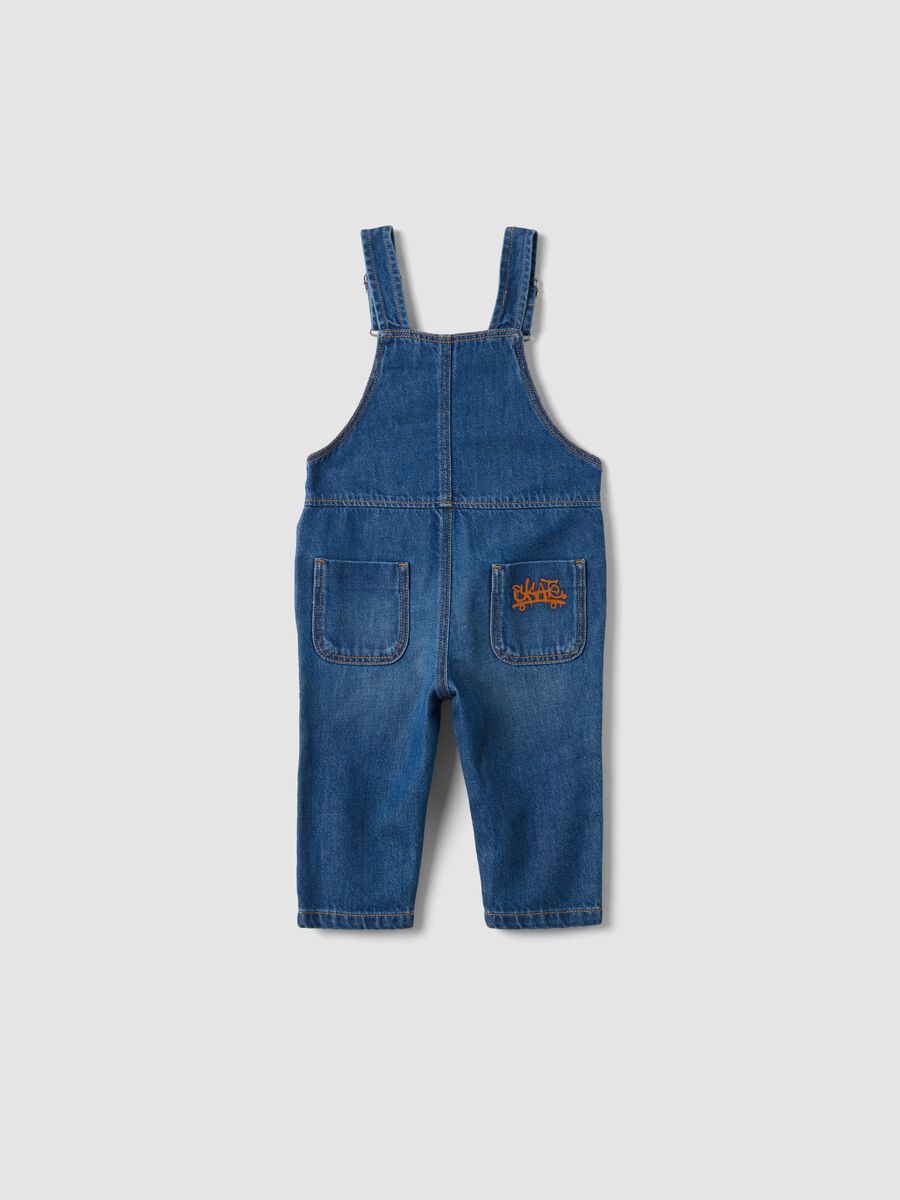 Salopette blu in denim di puro cotone con orsetto per bimbo_1