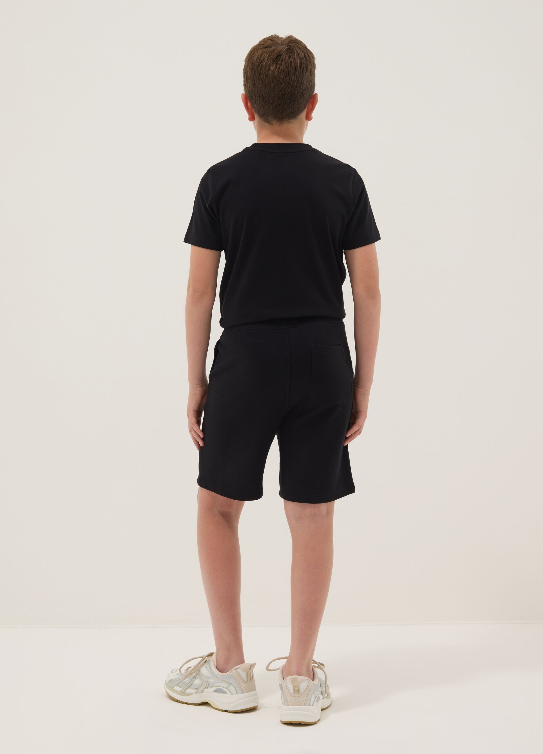 Boys&rsquo; black pure cotton shorts, relaxed fit