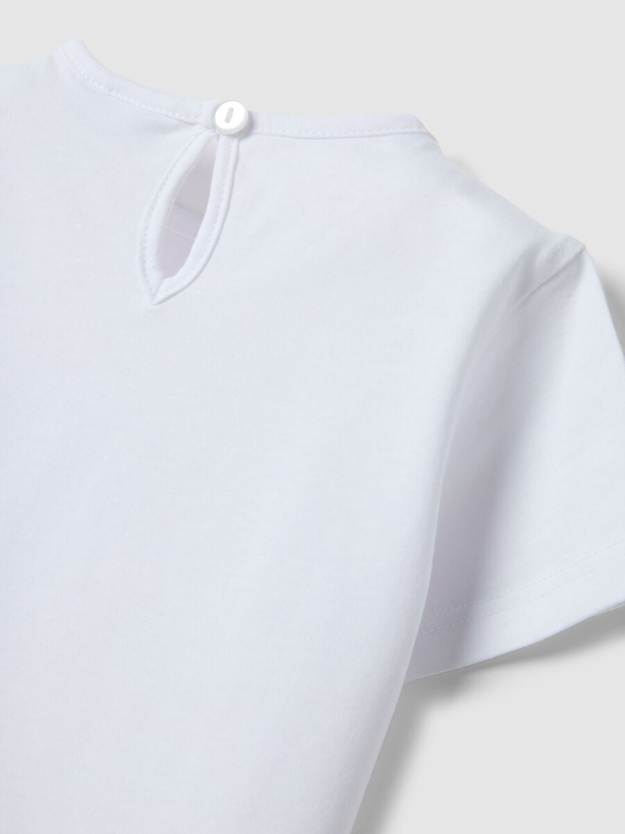 Regular fit pure cotton white t-shirt for girls with prints_3
