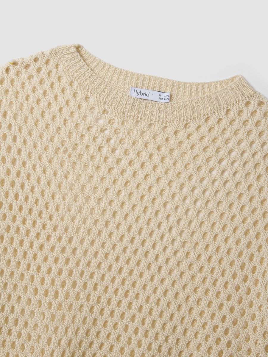 Maglia beige traforata a rete con maniche a tre quarti_5