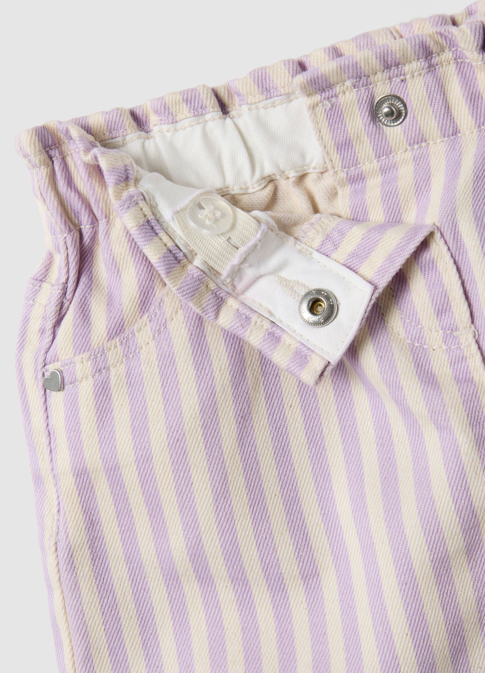 Girl's regular fit multicoloured striped pure cotton shorts