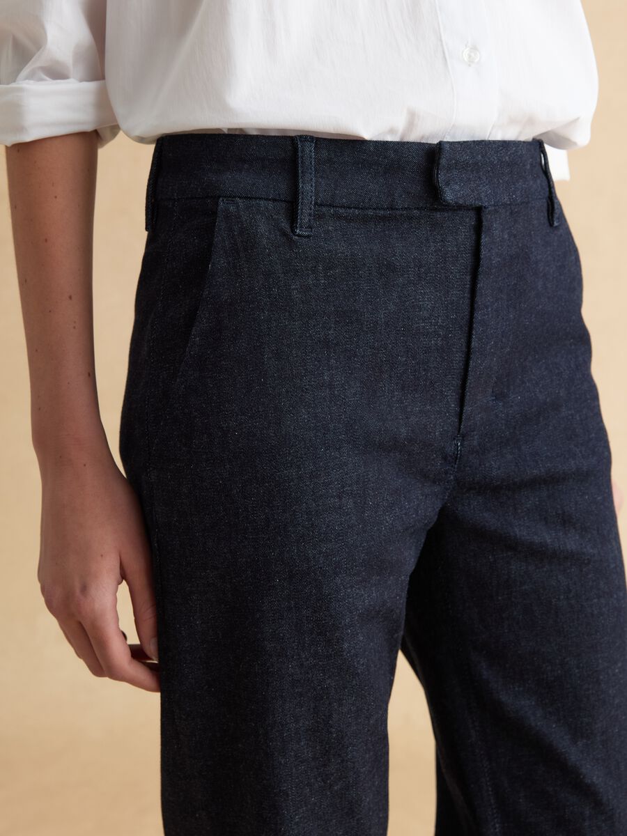 Pantaloni chino in misto cotone blu slim fit_3