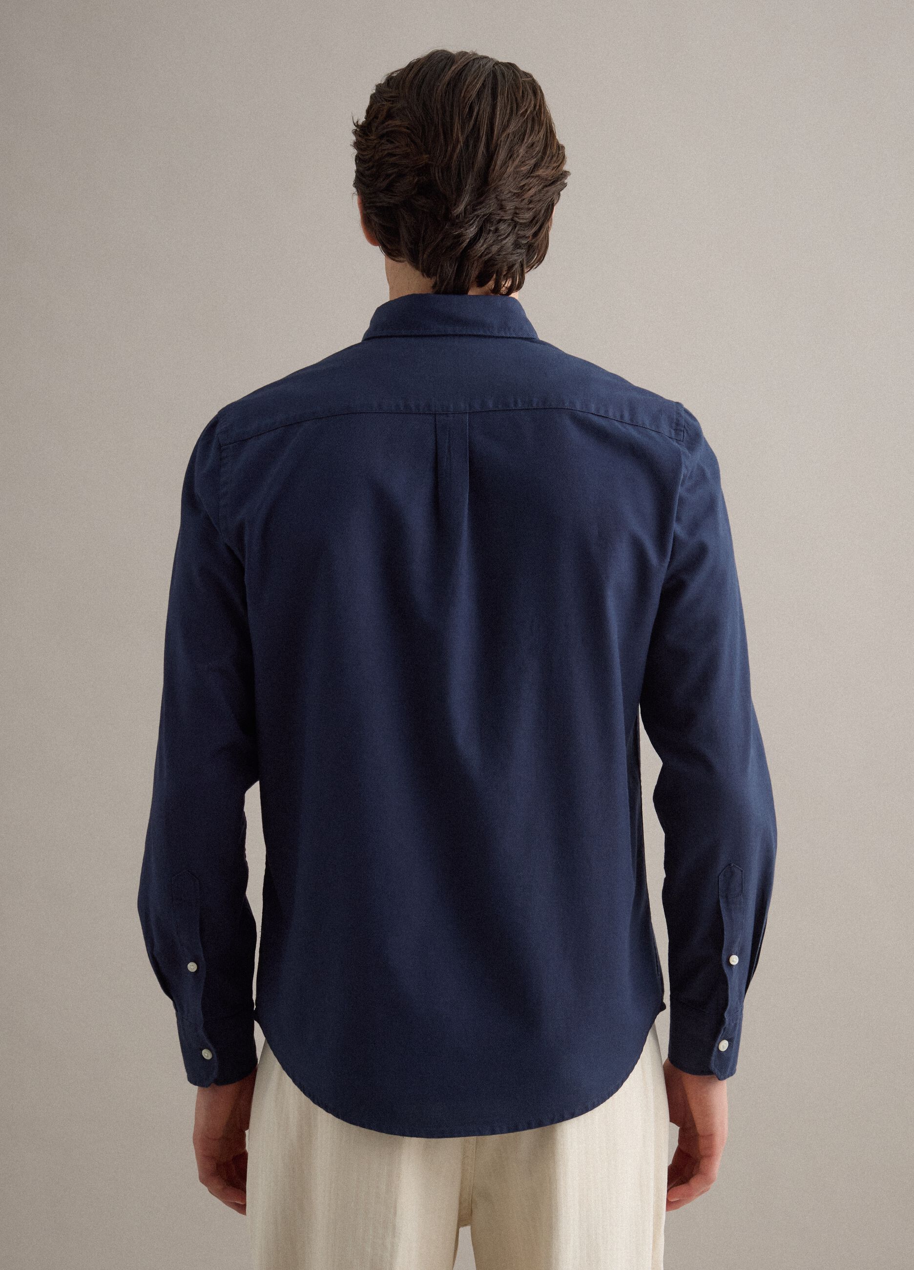 Long-sleeved blue shirt in pure cotton