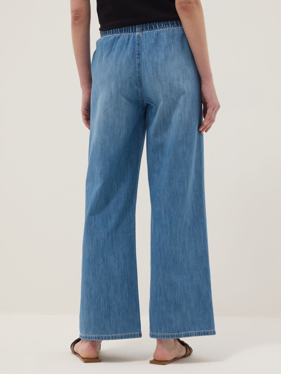 Jeans denim blu in puro cotone wide leg_2