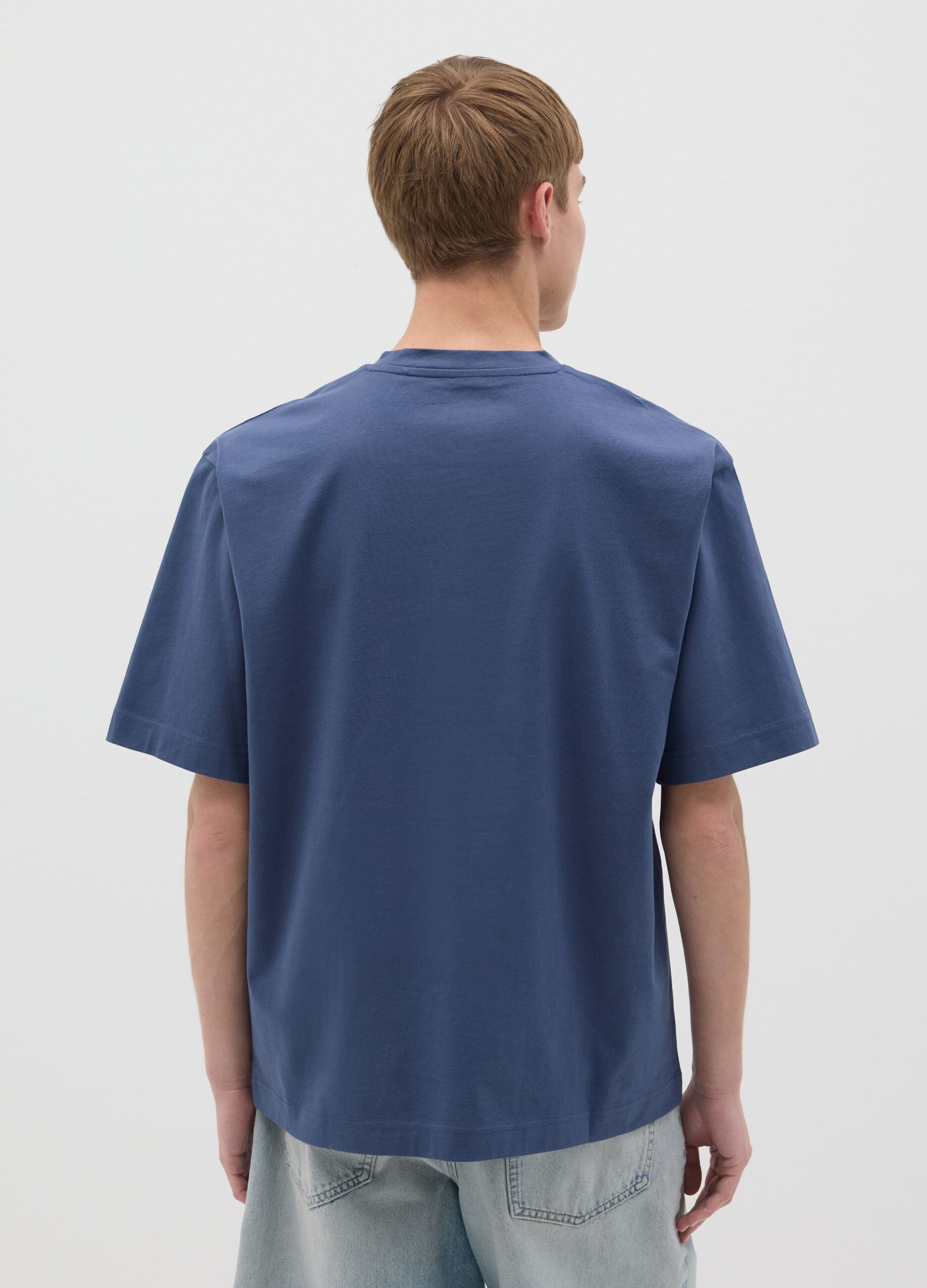 Men's 100% cotton blue boxy fit T-shirt with Surf Beach Bar print