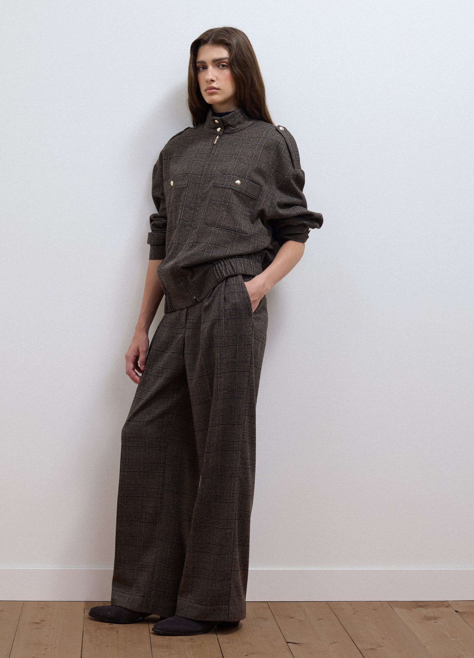 Brown checked stretch viscose shacket with oversized fit